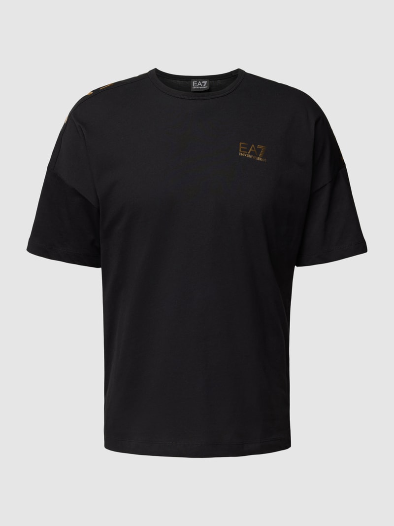 T-Shirt mit Label-Print in schwarz