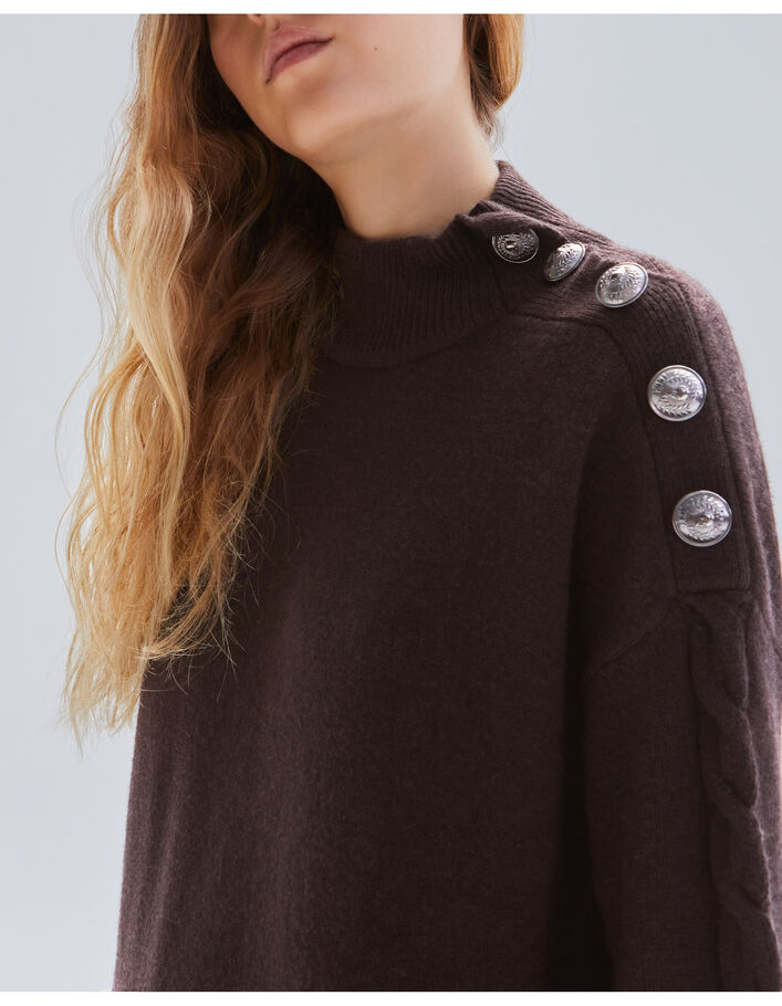 Robe chocolat tricot boutons gravés sur l'épaule Femme