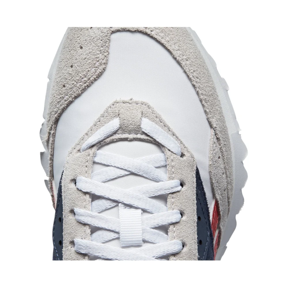 Reebok LX2200 HQ6952 / weiss