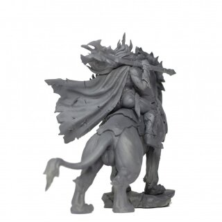 Orc Queen mounted on Beast 30mm