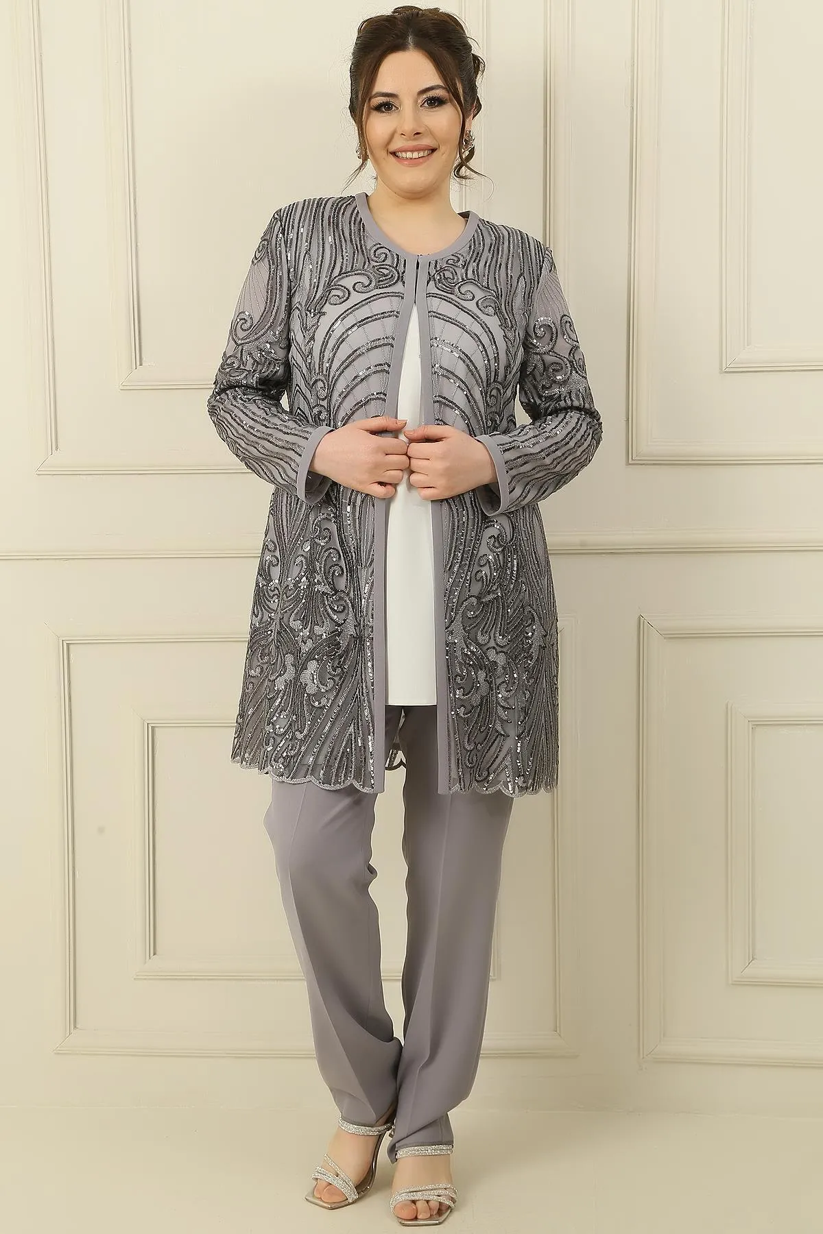 By Saygı  Tanktop mit geripptem Futter, Blumenstickerei, bestickte Jacke und Hose, große Größe, 3-teiliges Set