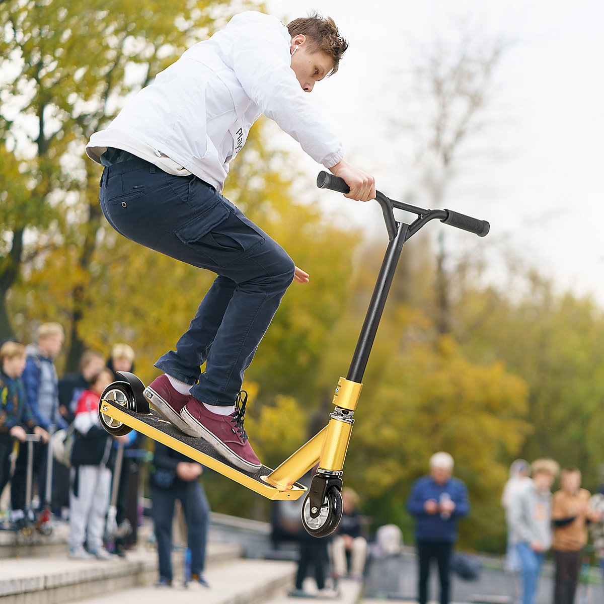 Stuntscooter mit dem 360° drehbaren Lenker