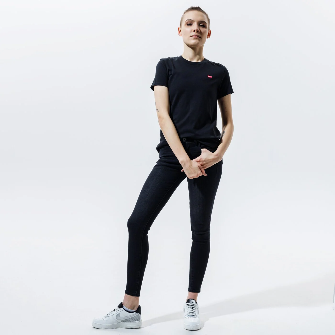 LEVI'S T-SHIRT PERFECT TEE Schwarz
