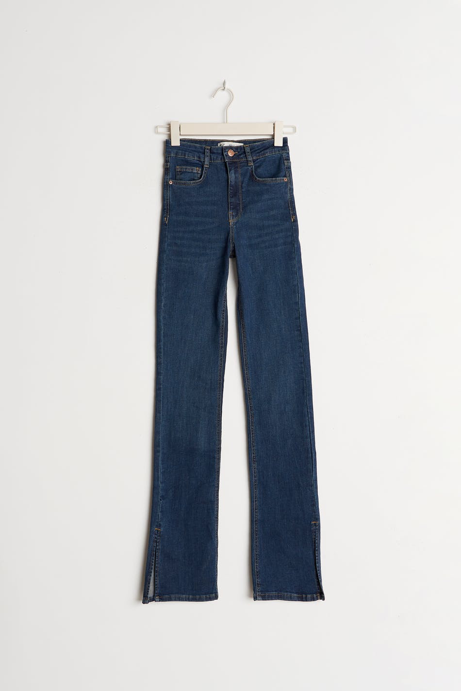 Molly slit jeans