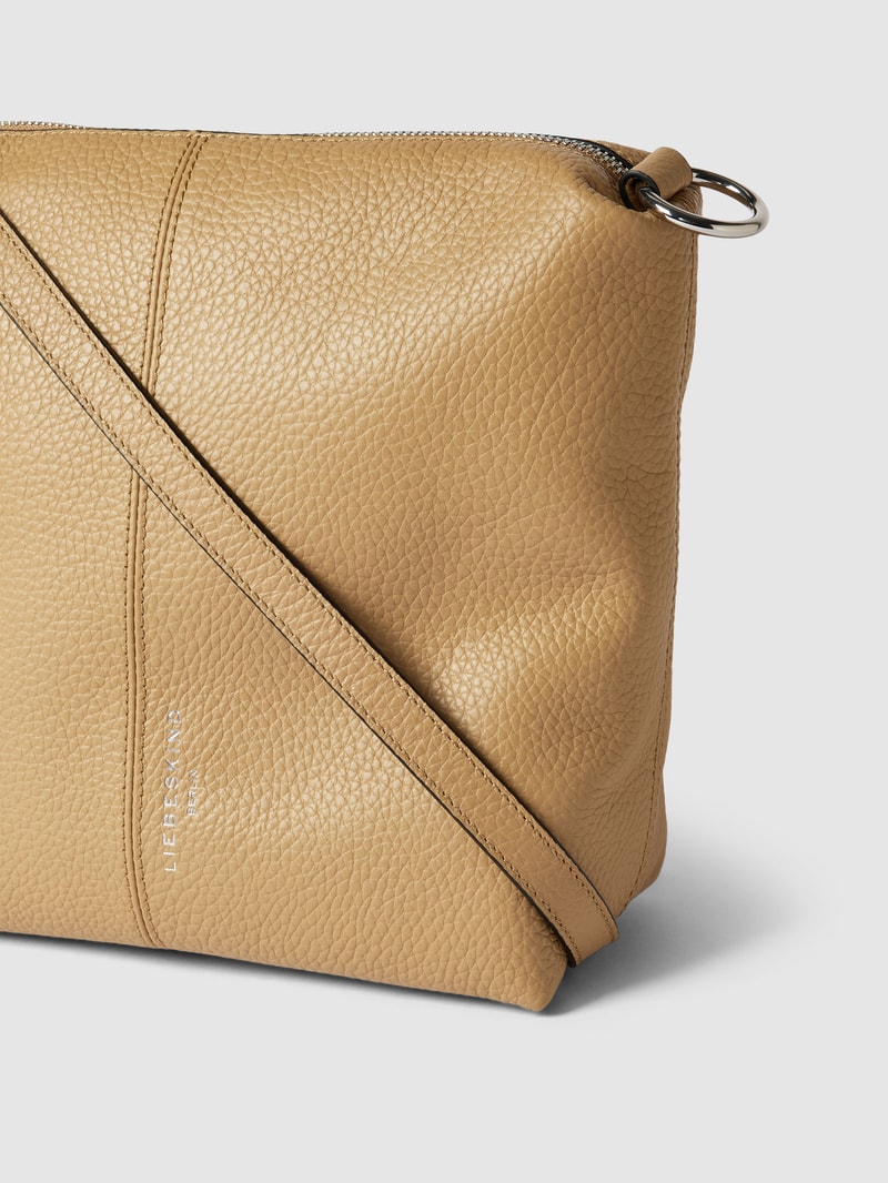 Hobo Bag aus Leder mit Label-Detail Modell 'AISSA' in sand
