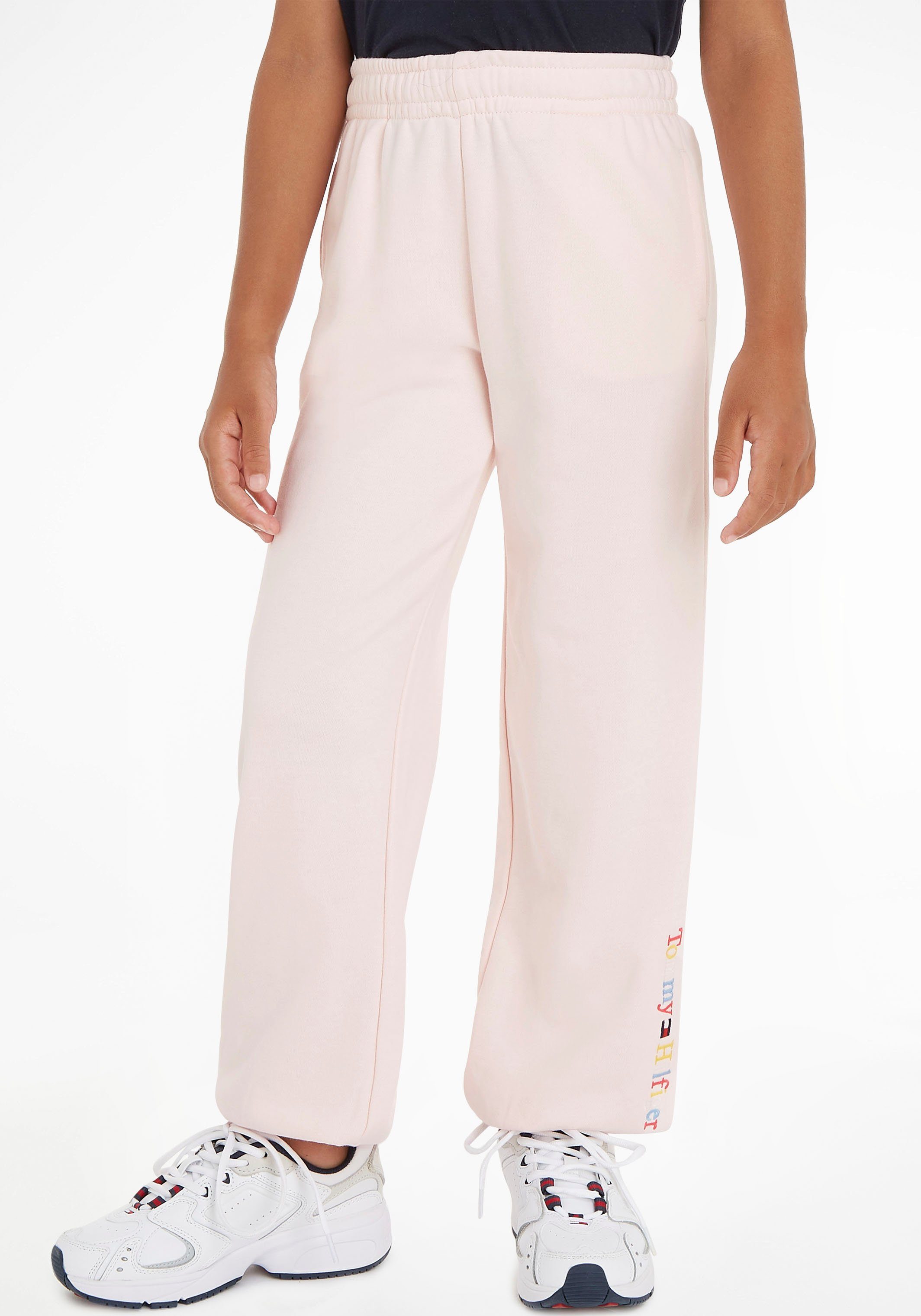 Tommy Hilfiger Jogginghose TOMMY GRAPHIC MULTI SWEATPANT mit Logostickerei