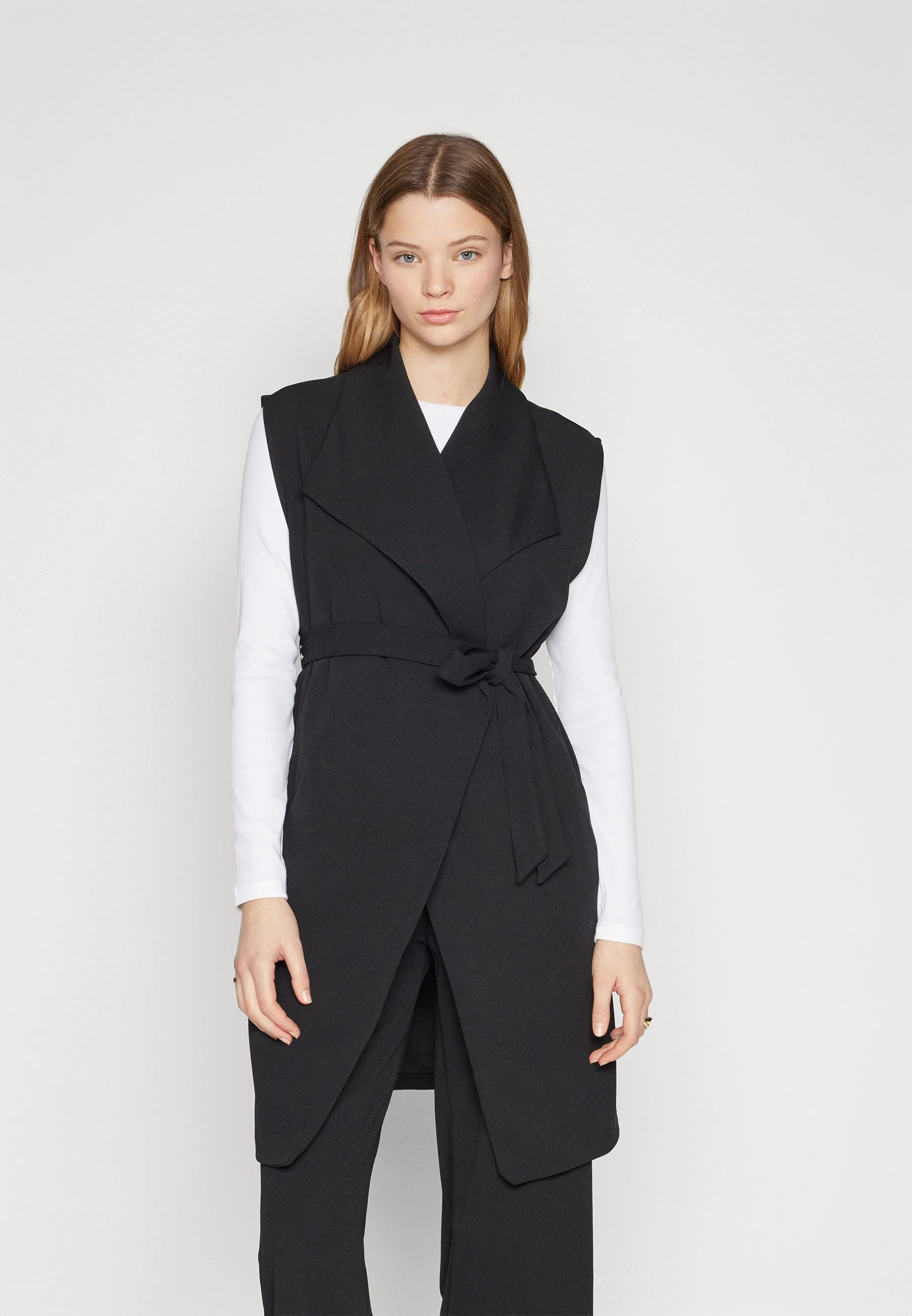 Vero Moda ALLISON - Abrigo corto