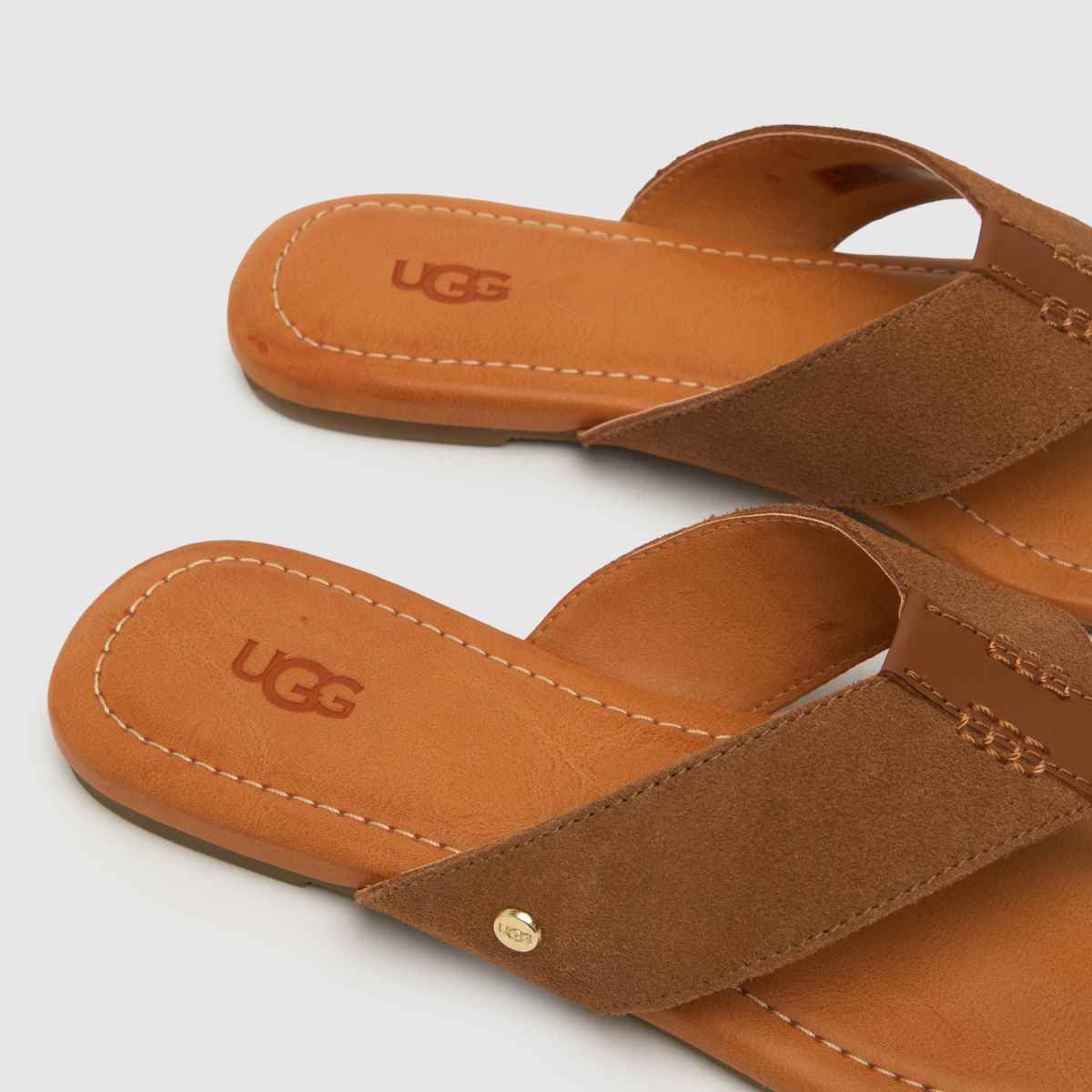 UGG – Carey – Kastanjebruna flip-flop-sandaler