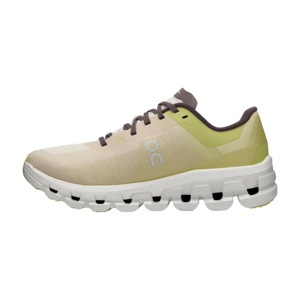 ON Cloudflow 4 3WD30112311 / braun