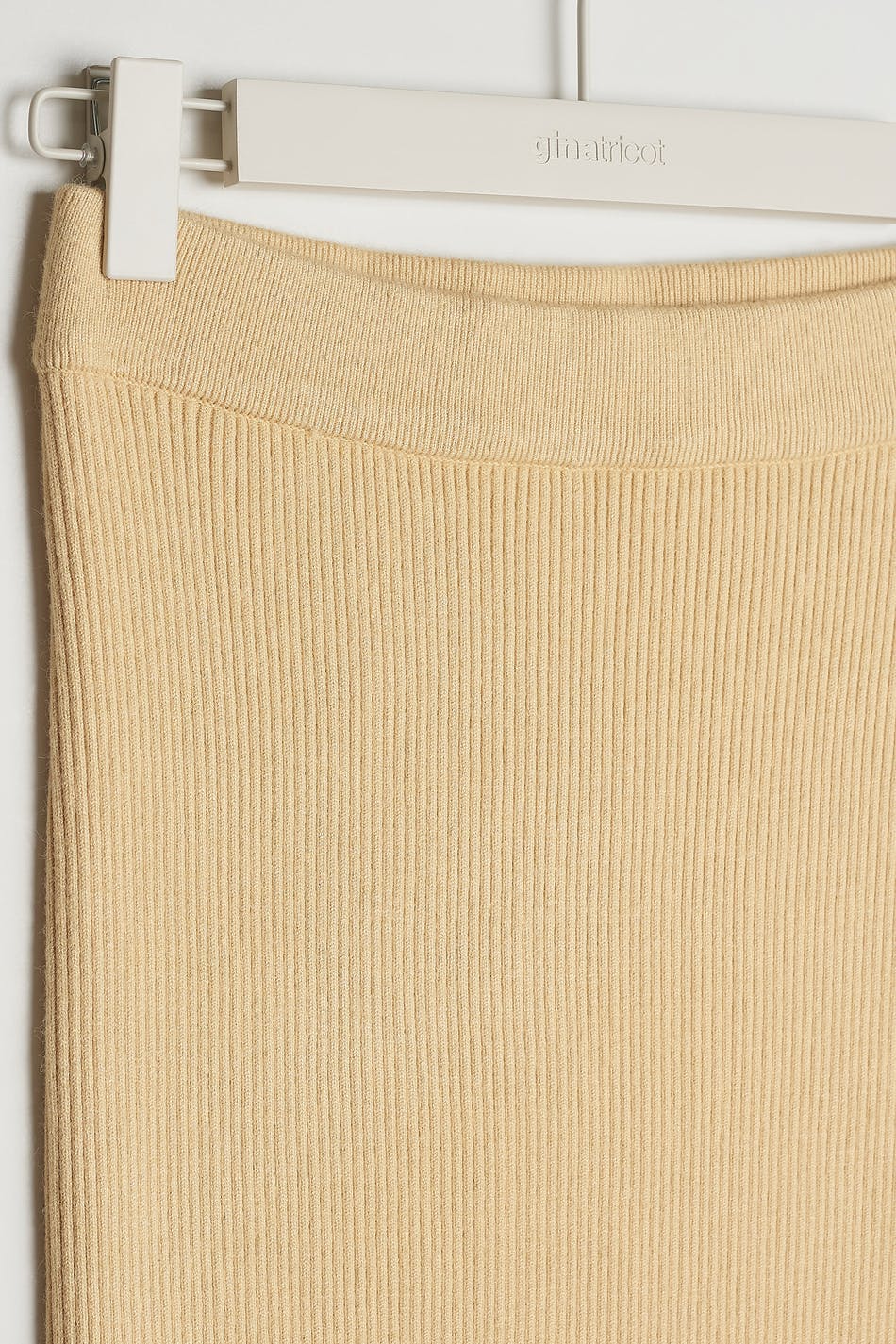 Freya knitted skirt
