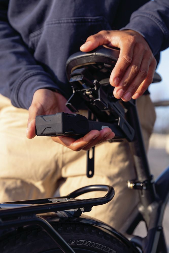 Abus SH-SF Adapter für Sattelbefestigung inkl. Regenüberzug kaufen | Bike-Discount