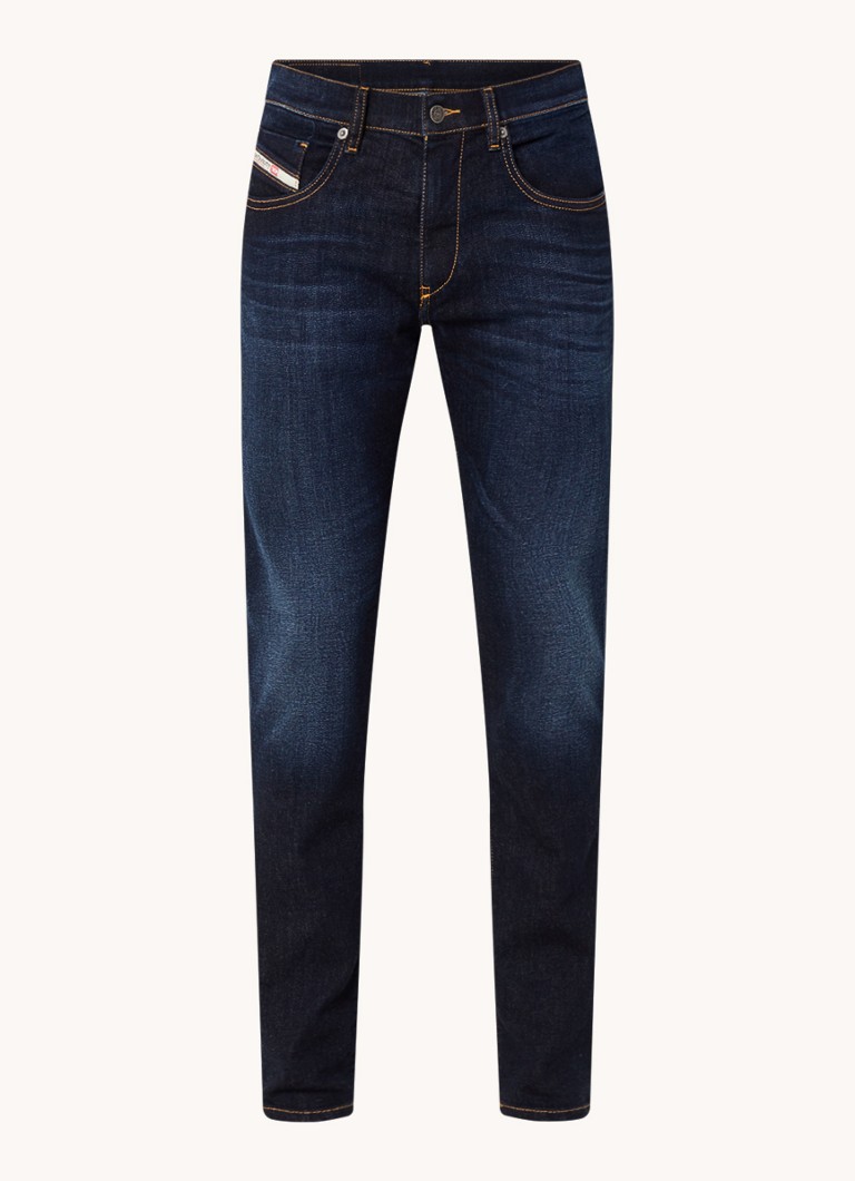 Vaqueros slim fit D-Strukt de Diesel, spălare închisă la culoare