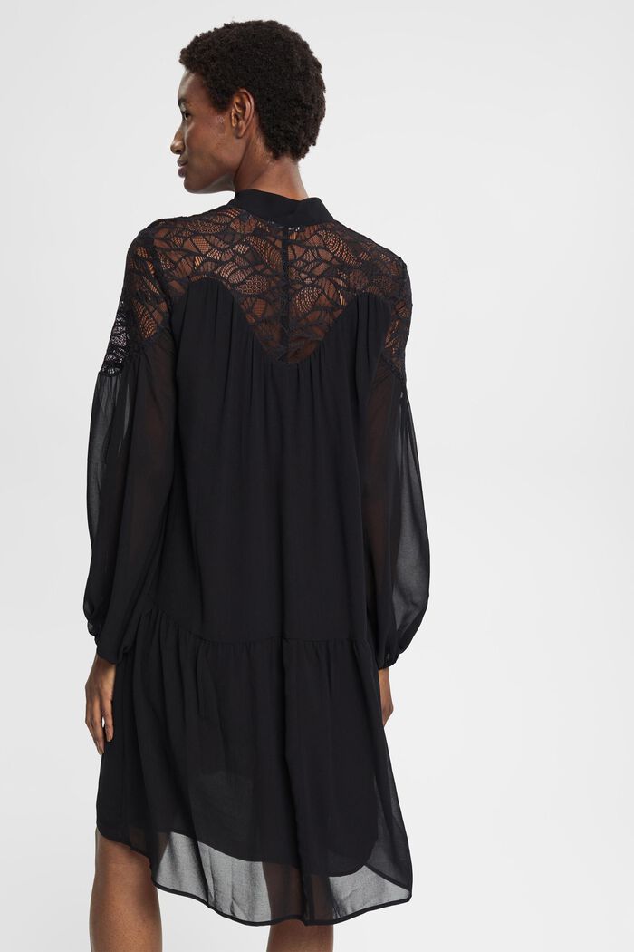 Minikleid aus Chiffon mit Spitze