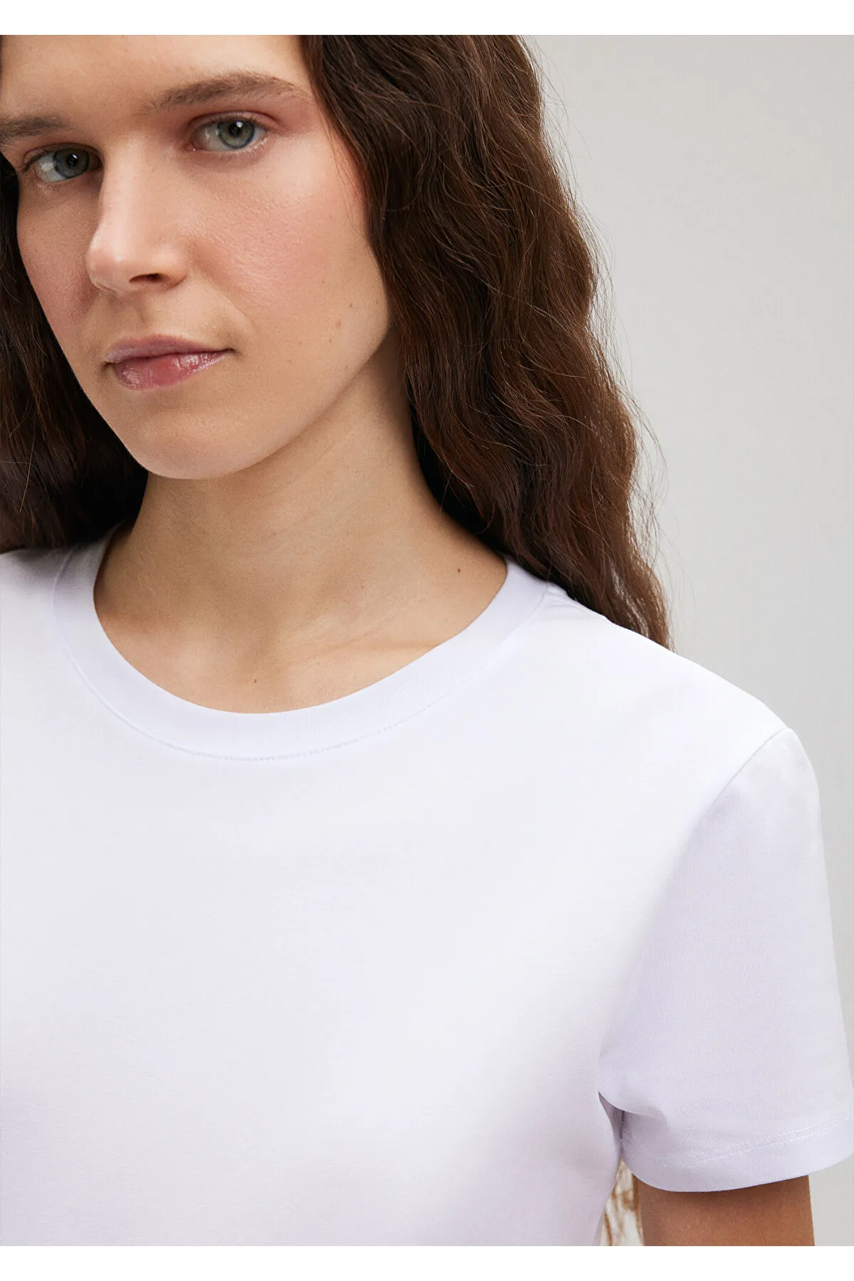 Mavi  Weißes Stretch-Basic-T-Shirt - Body Sitting Cut162767-620
