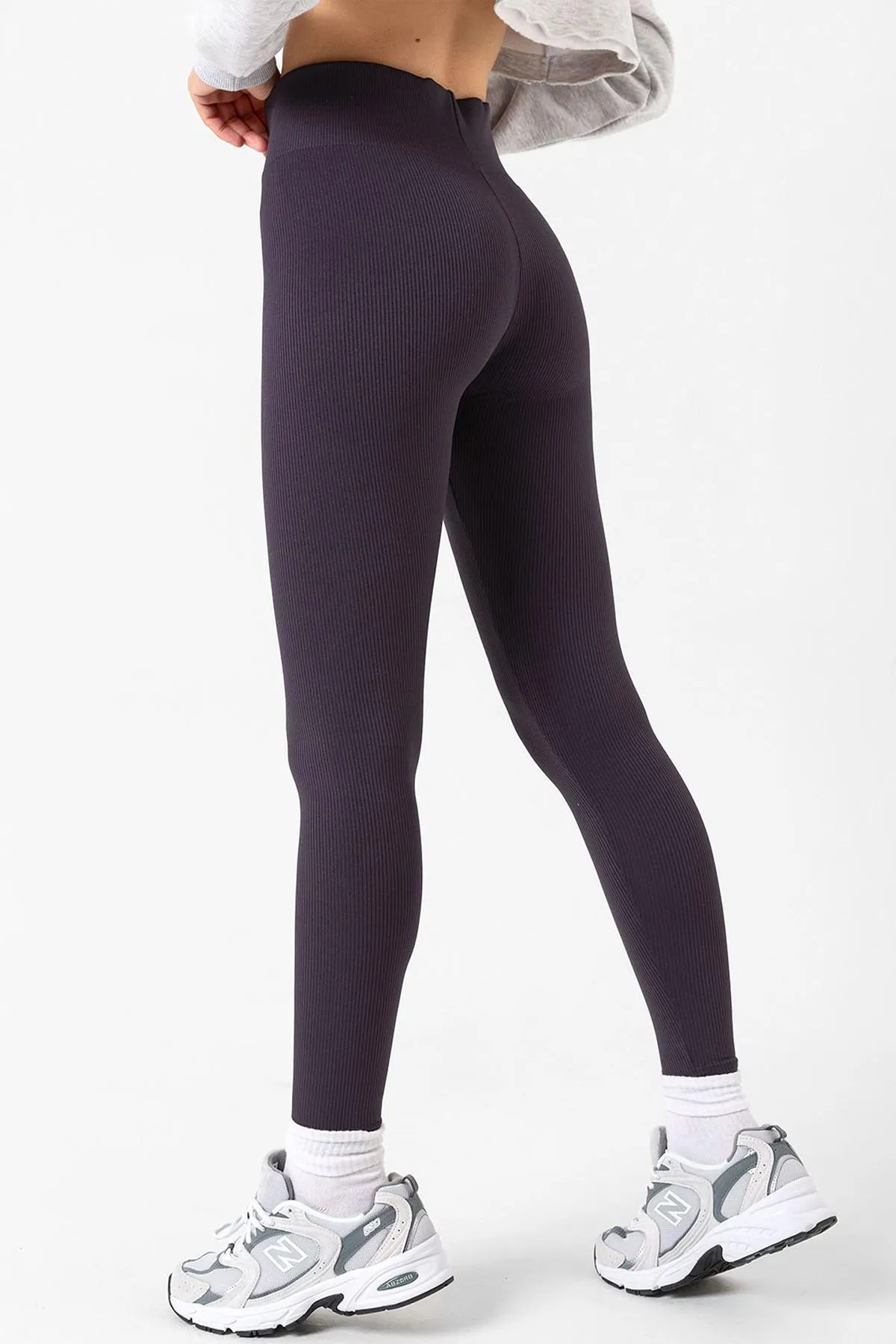 Domoda  Geräucherte, gerippte, elastische Strickstrumpfhose mit hoher Taille und Interlock-Taille