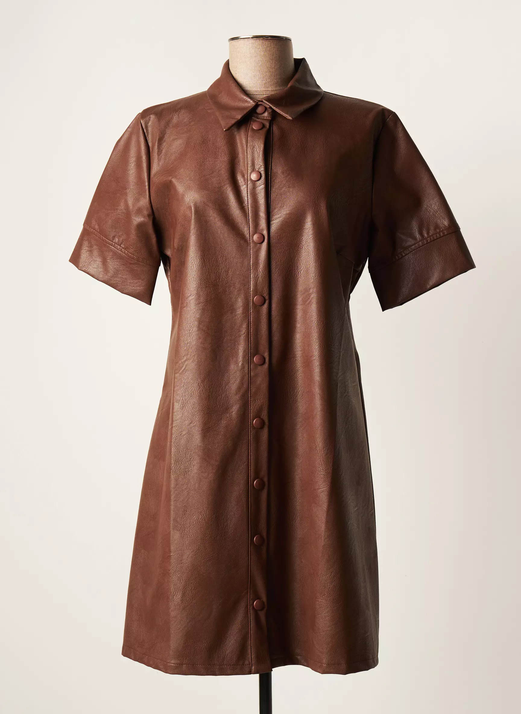 Rinascimento Robes Courtes Femme couleur marron