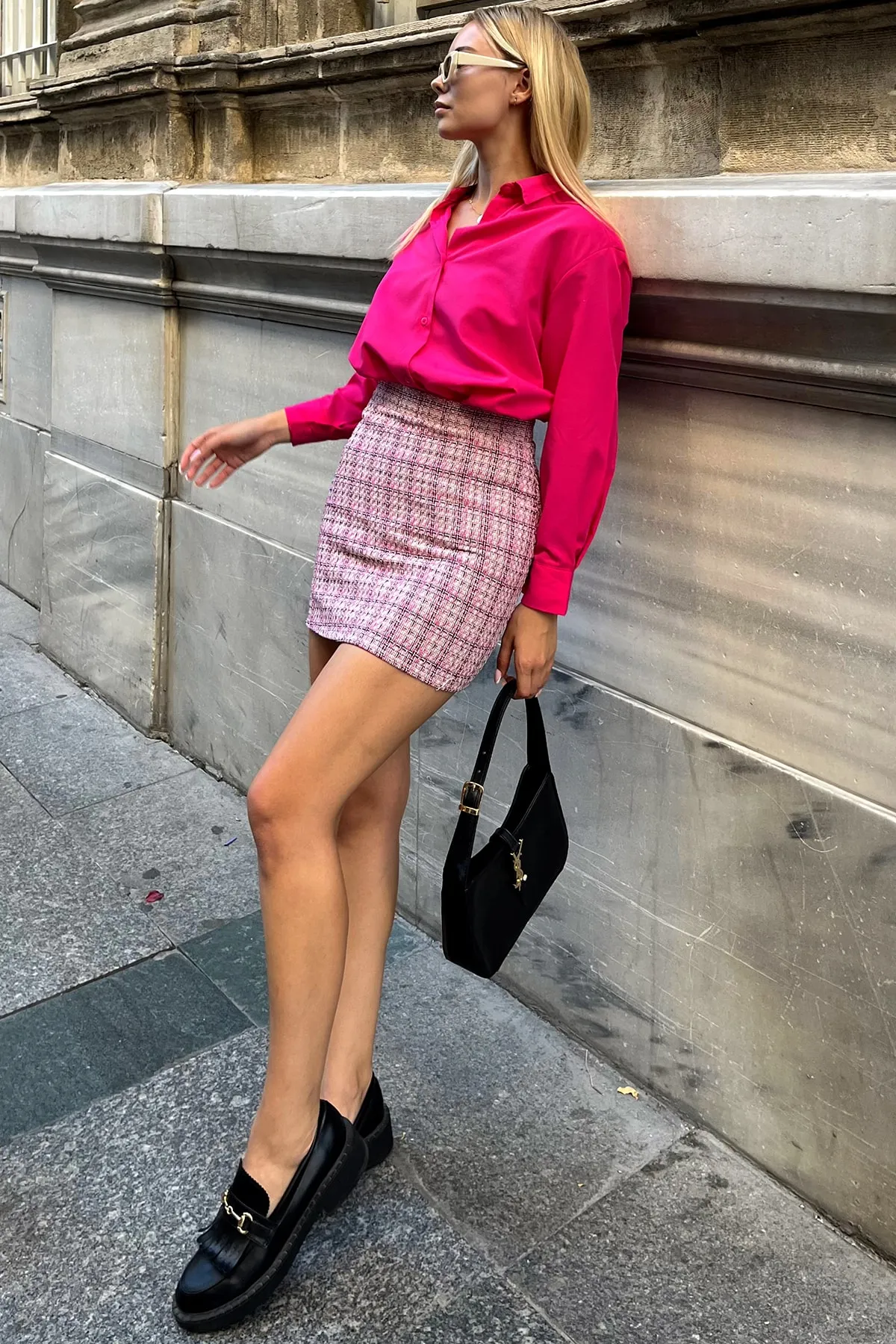 Trend Alaçatı Stili  Rosa Chanel-Minirock mit minimalem Muster und Reißverschluss hinten für Damen HN08049