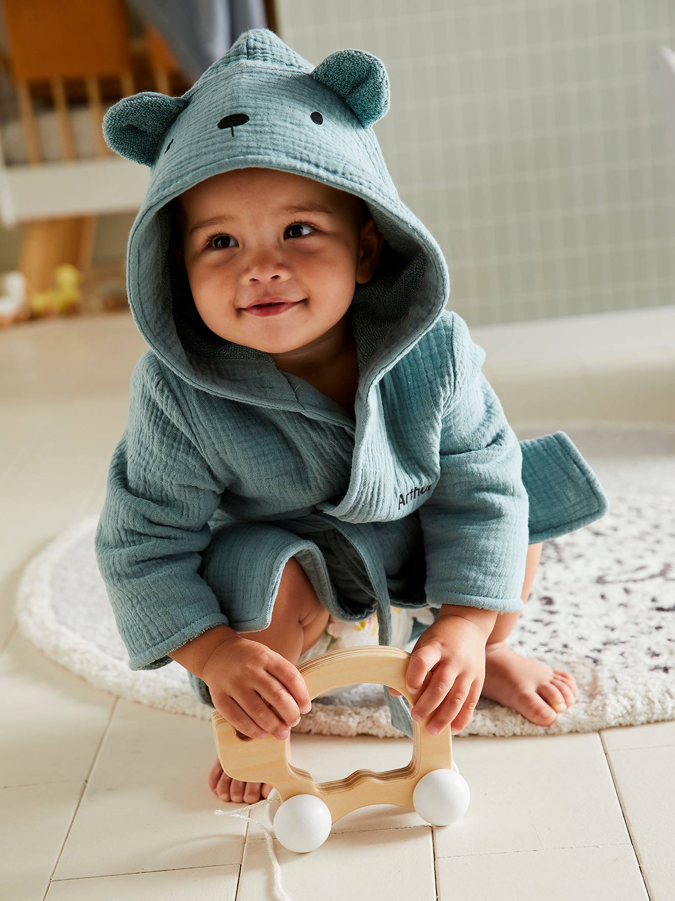 Peignoir bébé animal en gaze de coton bio* personnalisable ocre