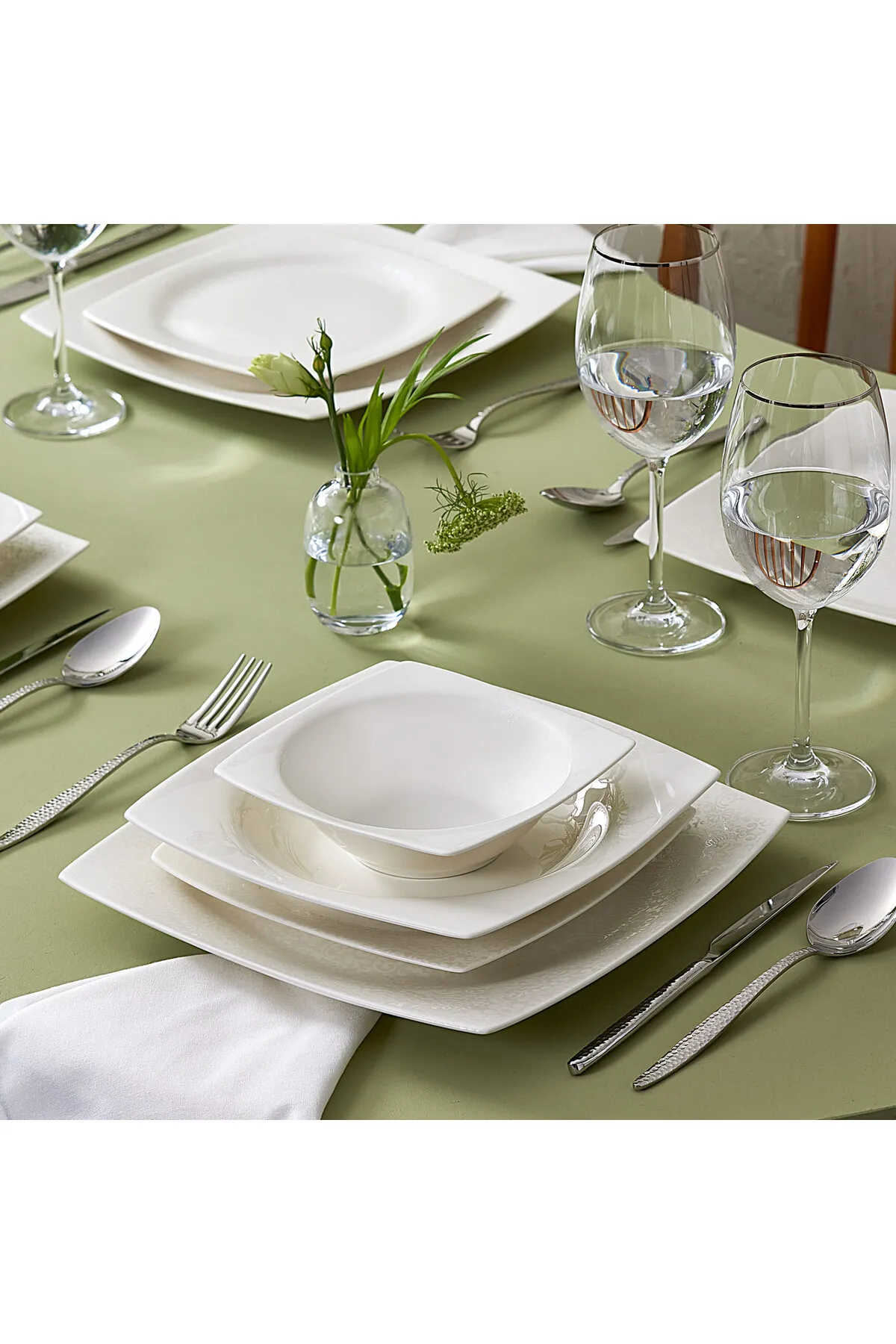 Karaca  Neu Flava 6 Personen Geschirrset, 24-teilig, Porzellan - Zeitlose Eleganz für exquisite Tisch