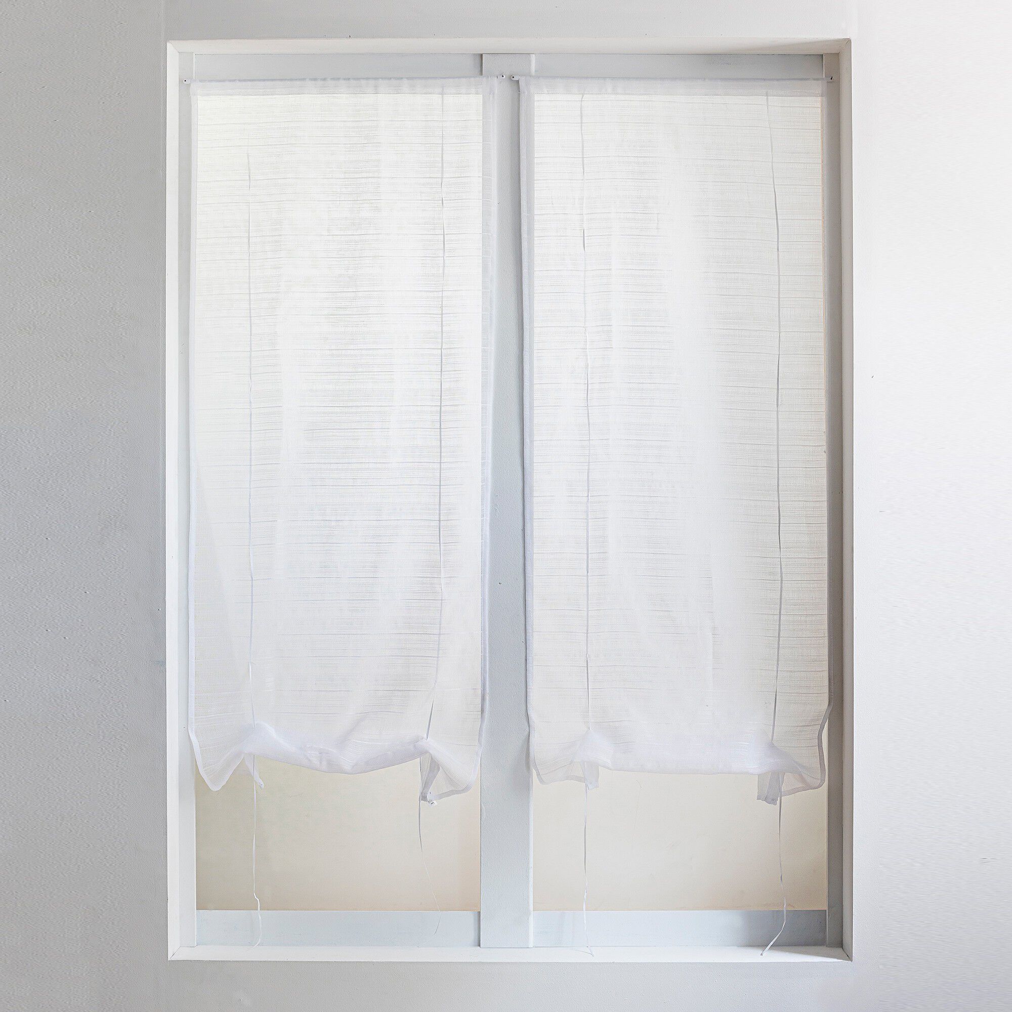 Vitrage voile fines rayures