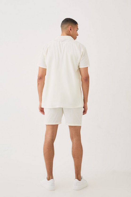 Kurzärmliges Leinen-Hemd & Shorts