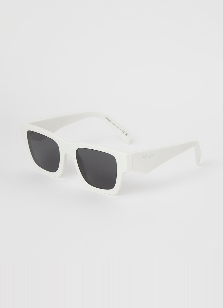 Lunettes de soleil Prada Wayfarer PRA06S