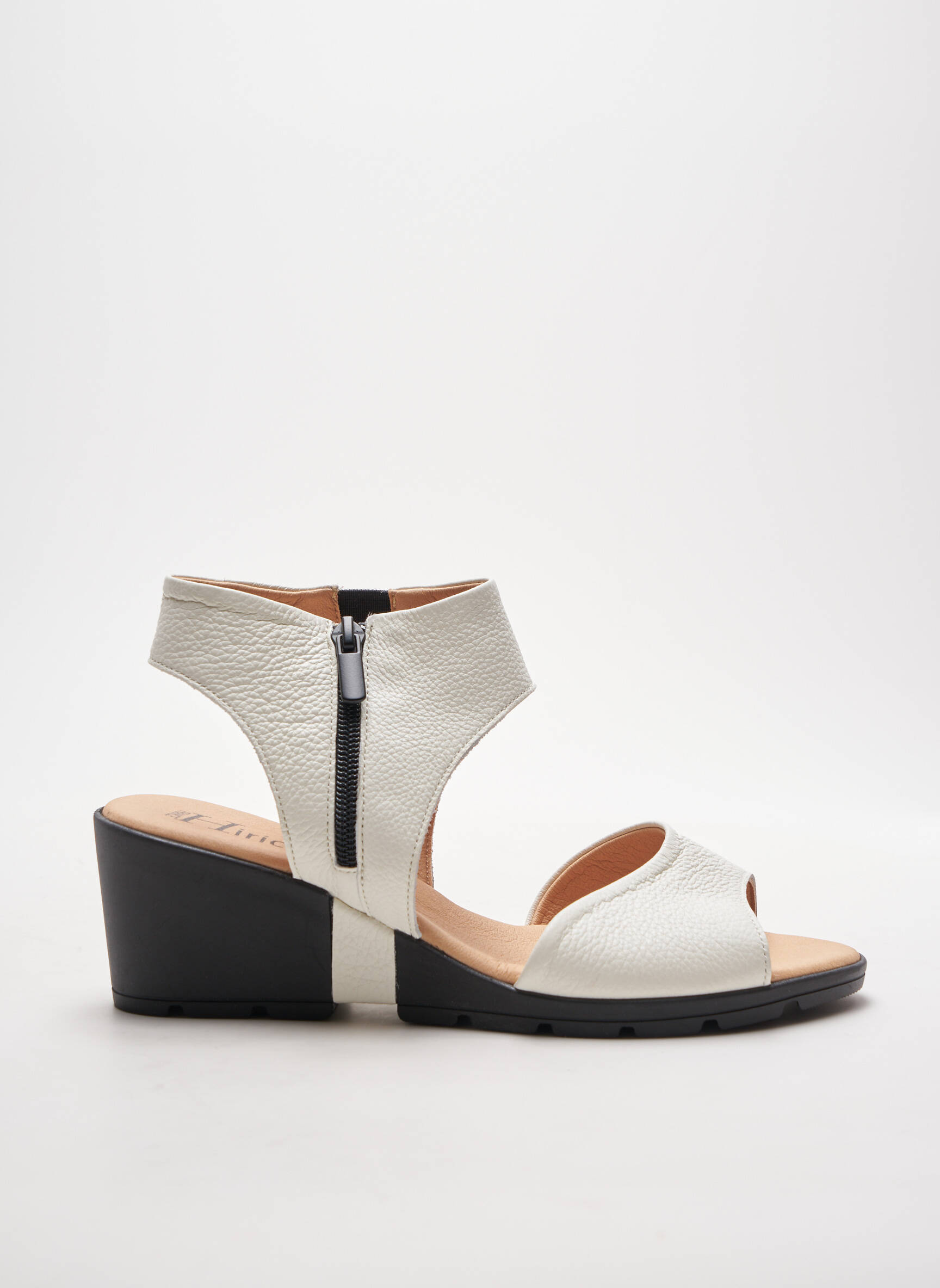 Hirica Sandales Nu Pieds Femme couleur blanc