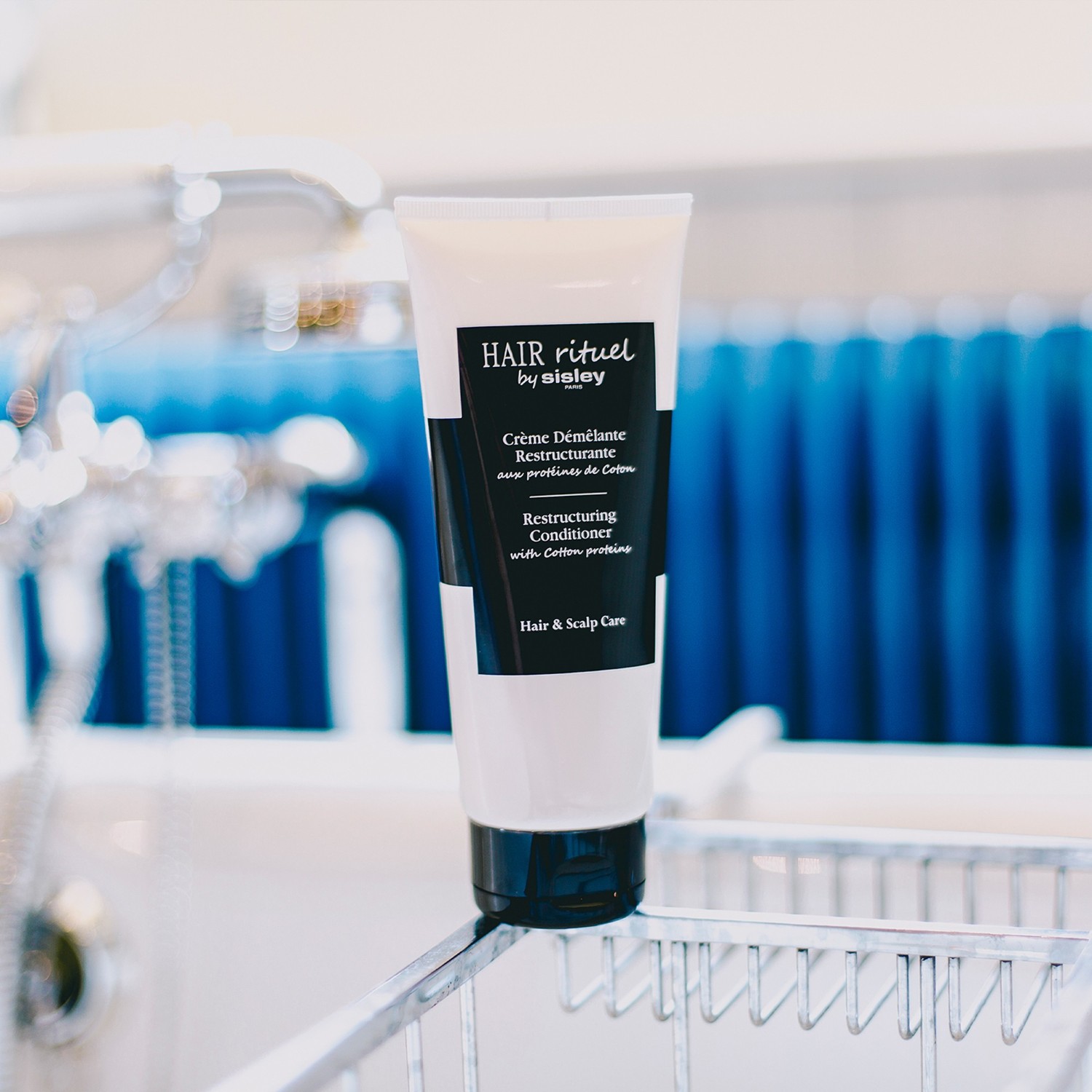 HAIR RITUAL BY SISLEY Restructuring Detangling Cream with Cotton Proteins