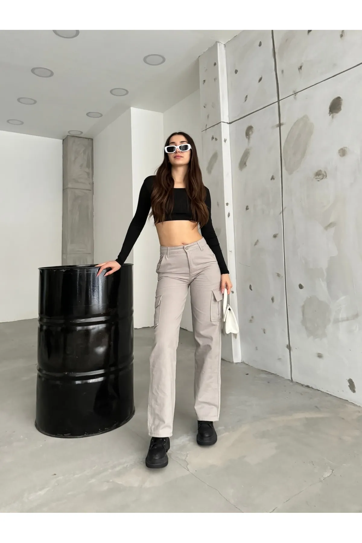 BİKELİFE  Graue Damen-Cargohose mit hoher Taille und weitem Bein