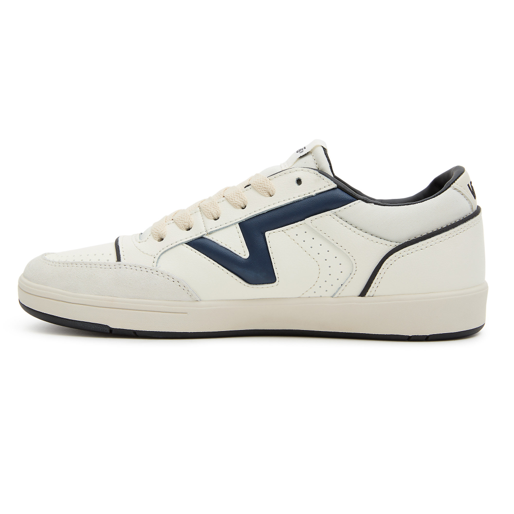 Vans Lowland JMP VN0007P2KE61 / weiss