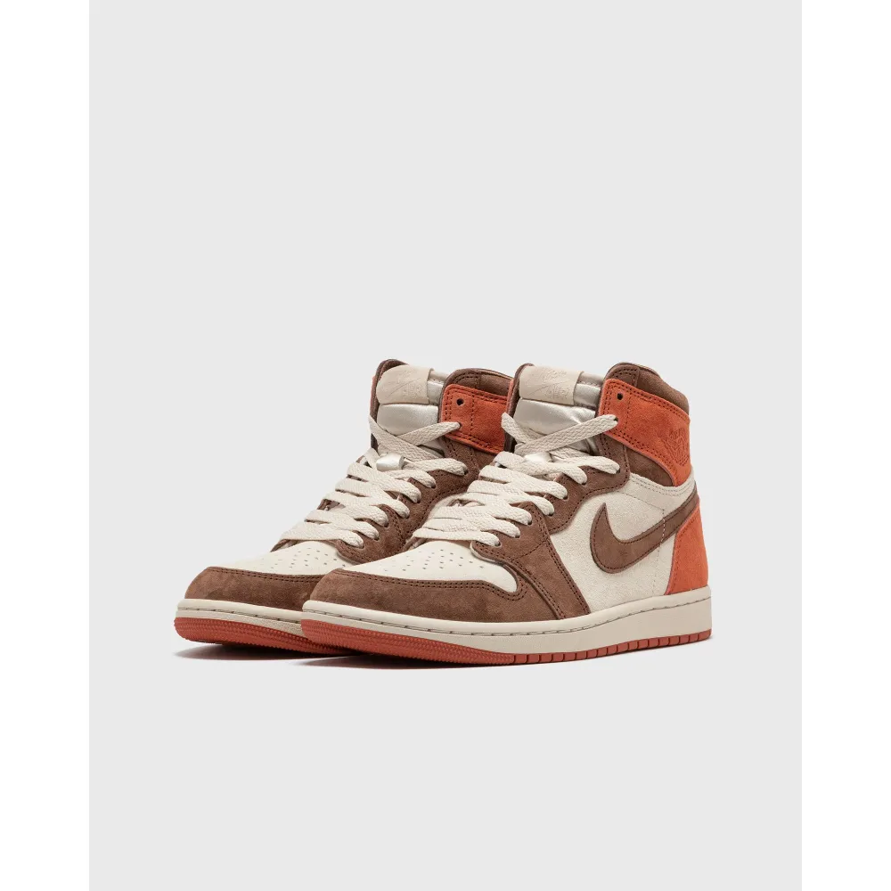 NIKE JORDAN 1 Retro High OG WMNS Dusted Clay FQ2941-200 / braun