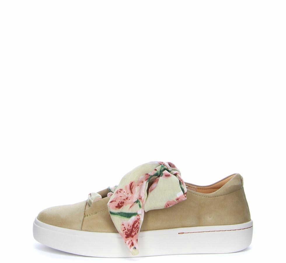 THINK Freizeit Schnürer beige
