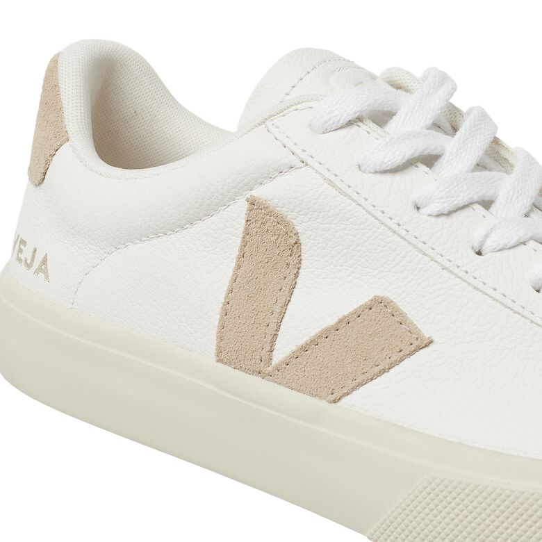Veja Wmns Campo Chromefree Leather extra-white almond