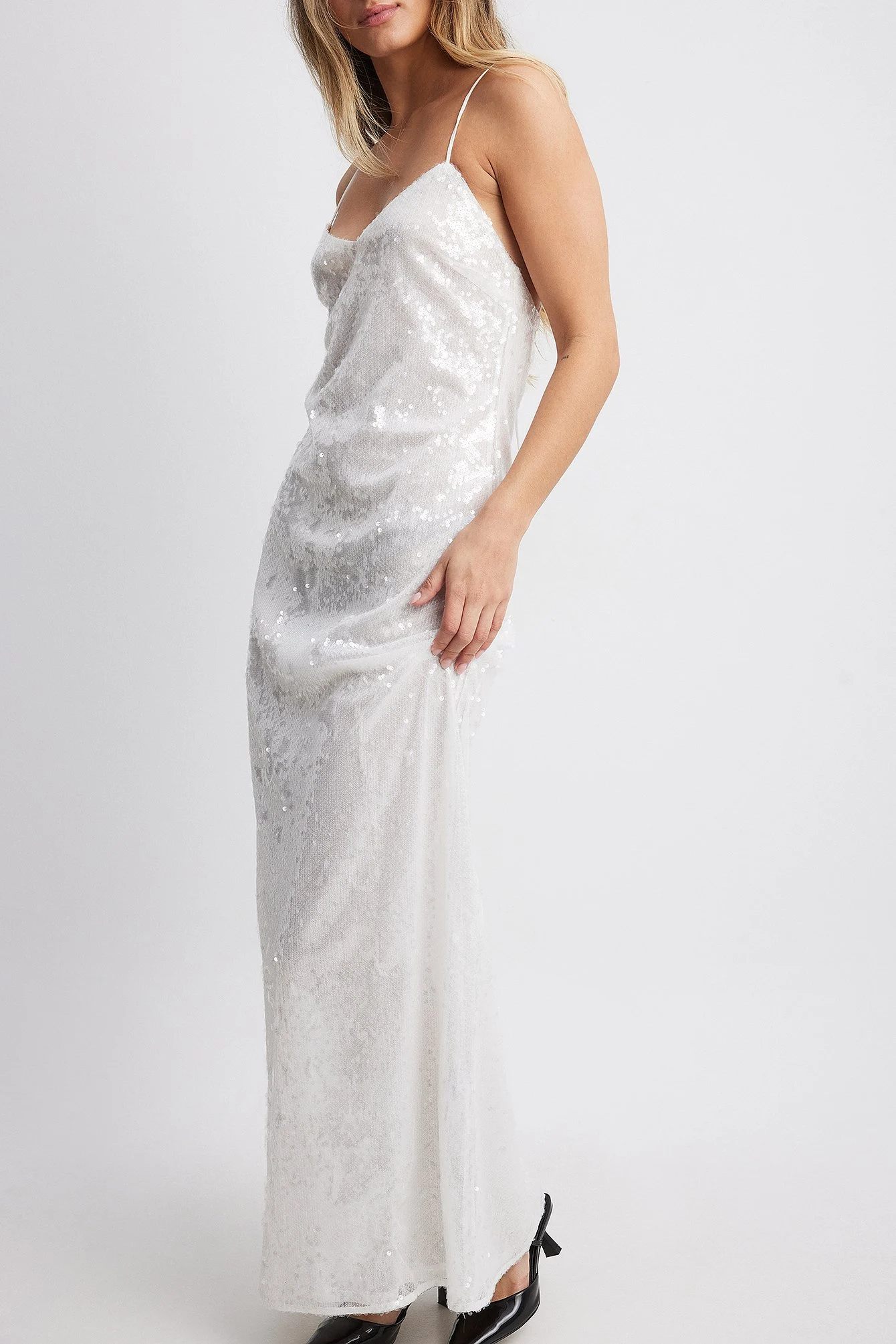 Transparentes Paillettenkleid