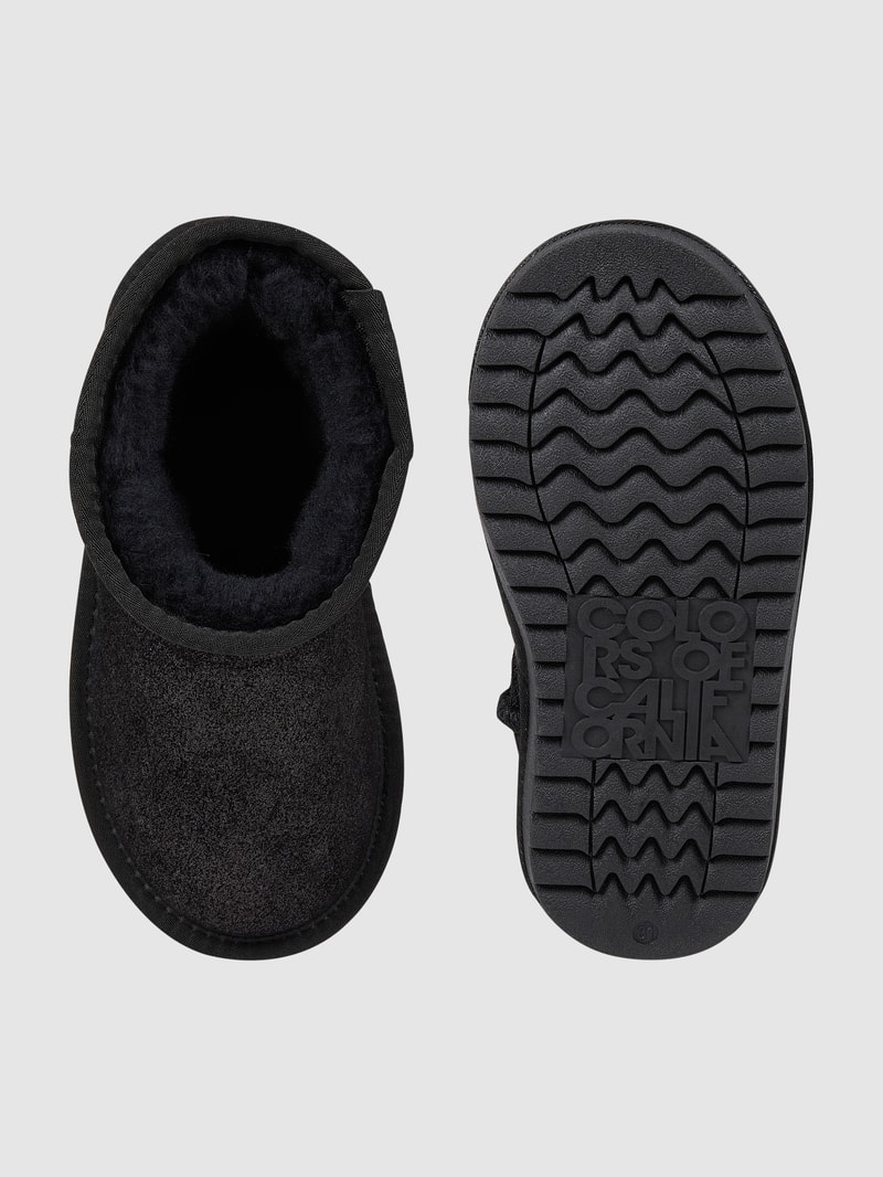 Boots aus Veloursleder in schwarz