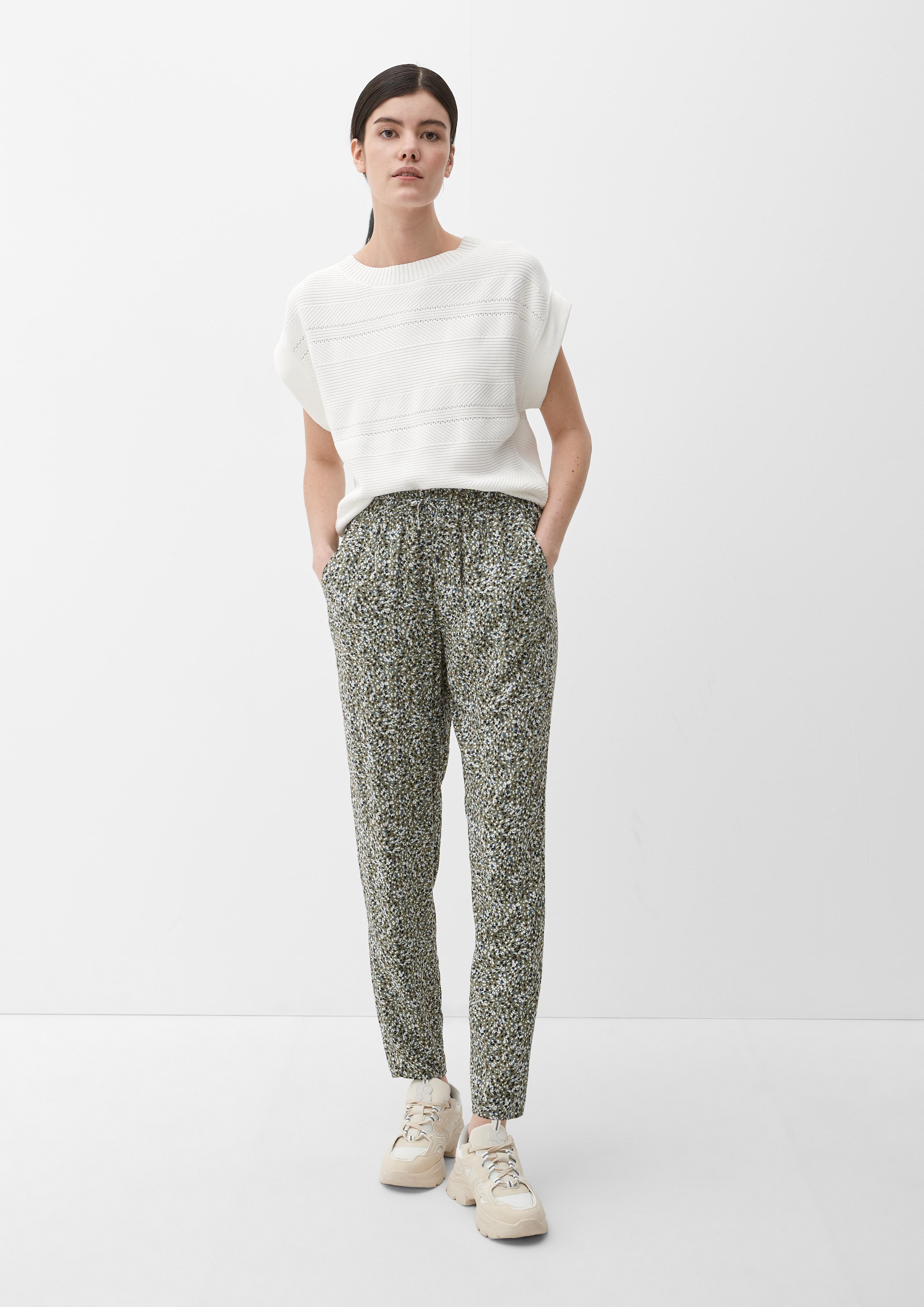 Relaxed: Hose aus reiner Viskose  2132619-79B6