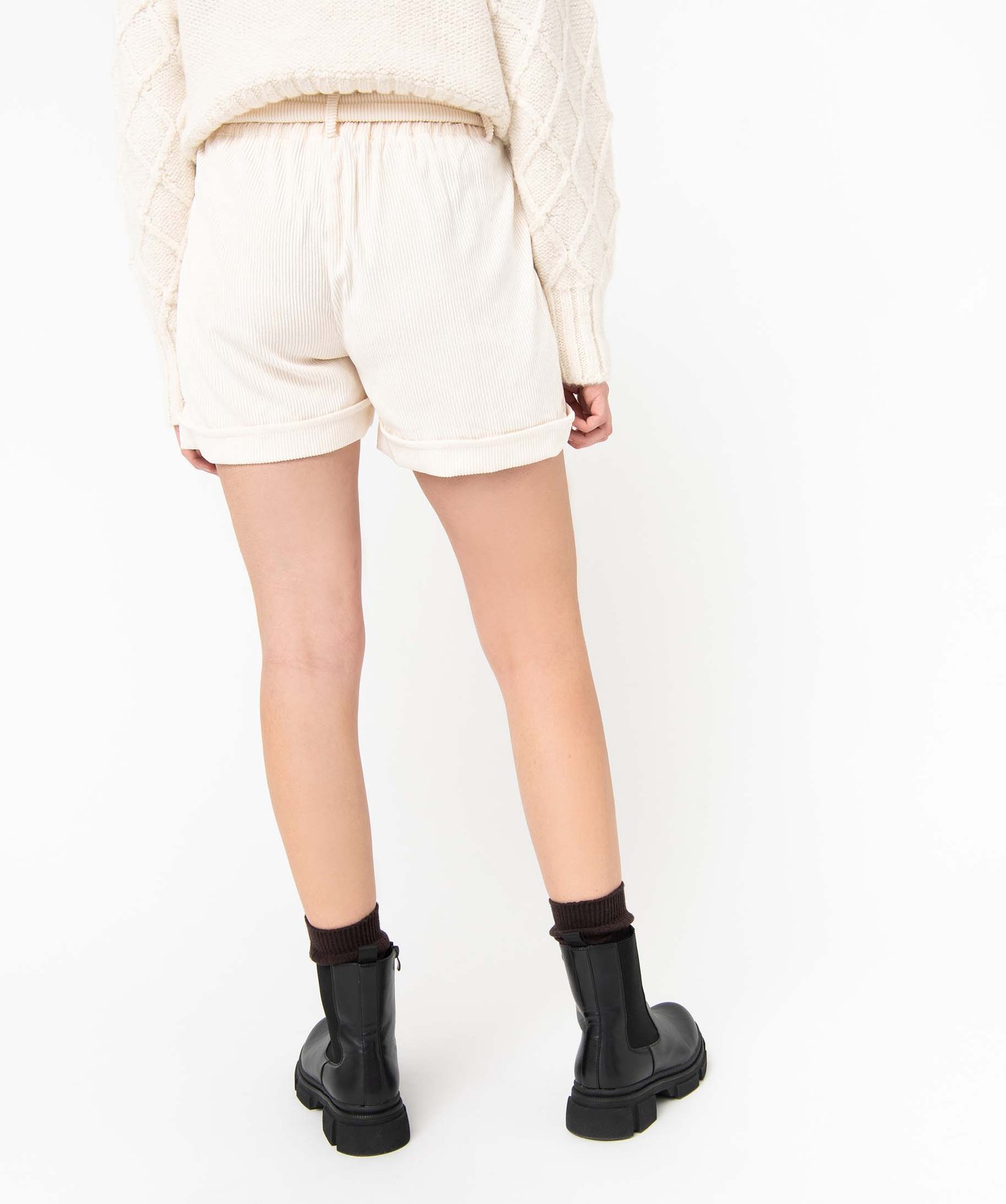 Short femme en velours ctelé coupe large ecru | GEMO