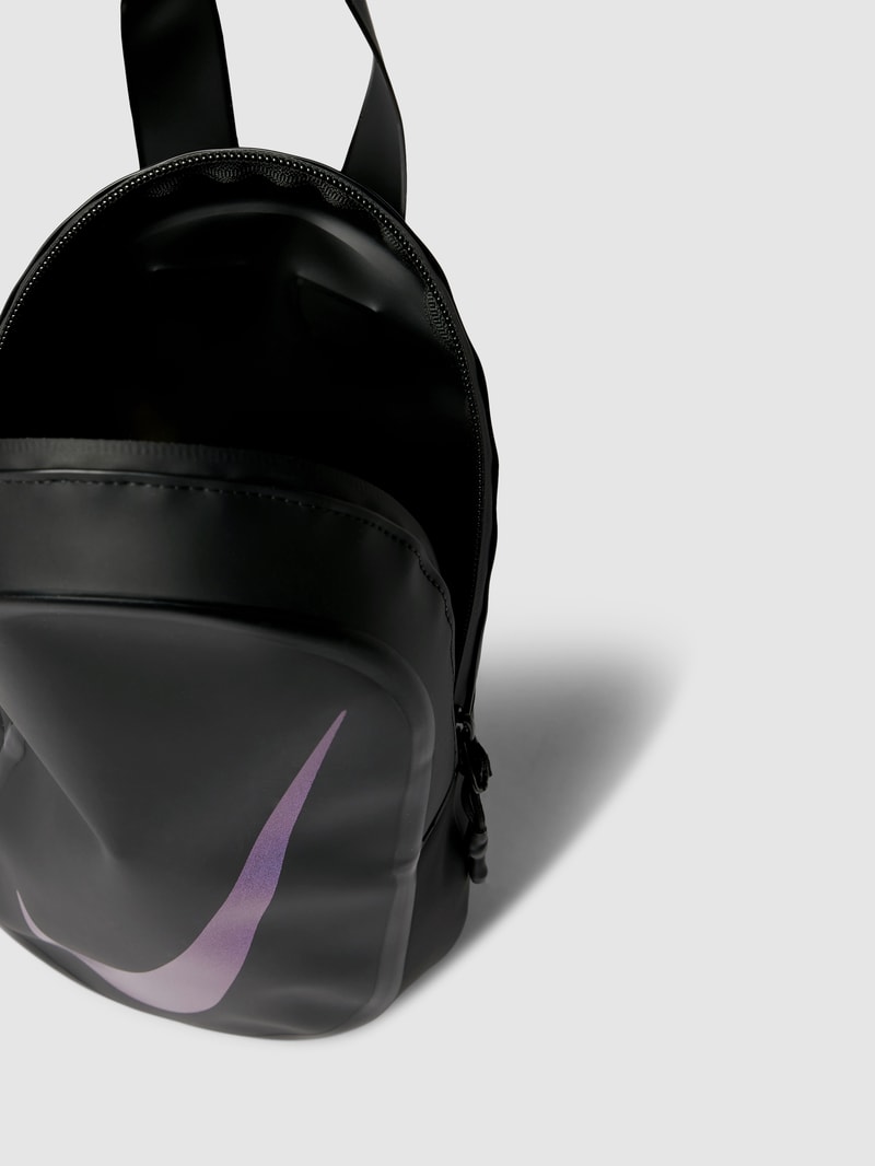 Kulturtasche mit Label-Print in schwarz