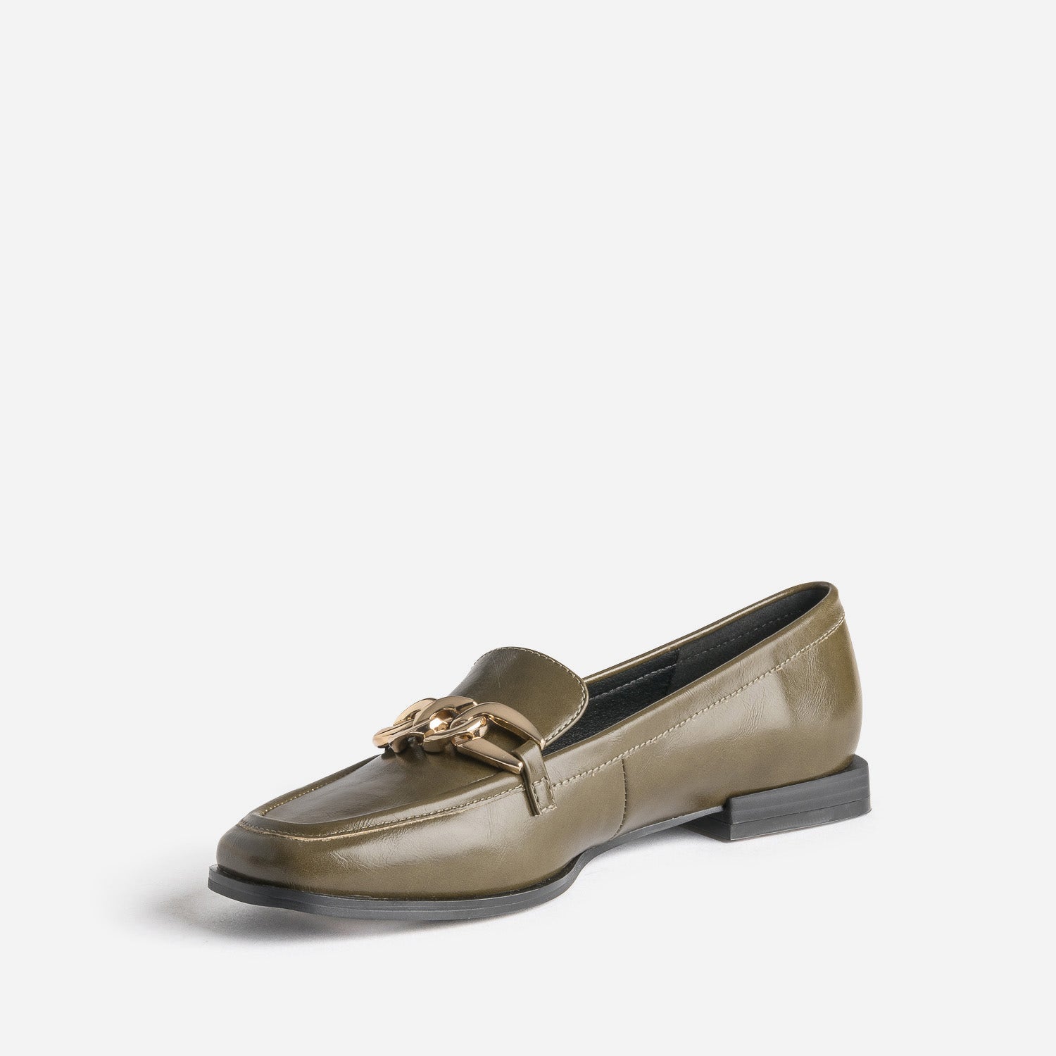 Mocassin kaki avec chaîne dorée