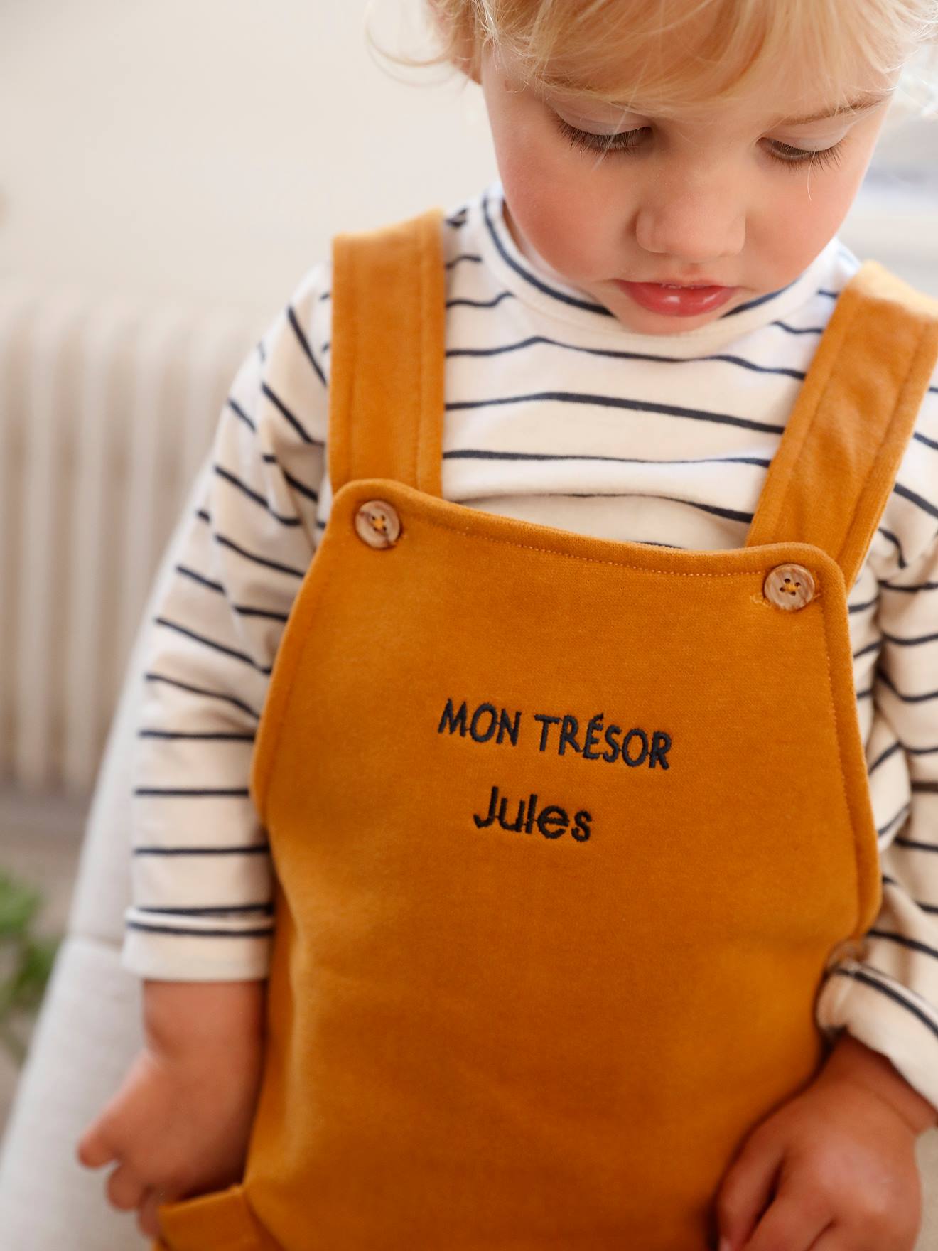 Ensemble bébé T-shirt et salopette en molleton personnalisable caramel