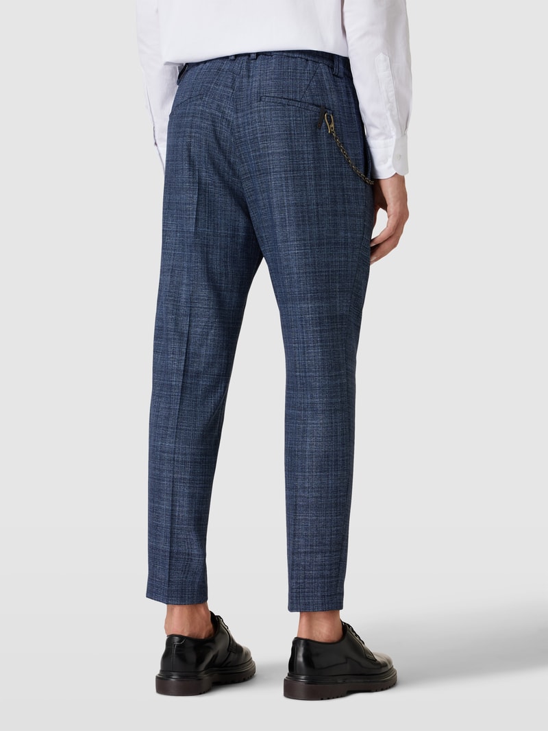 Bundfaltenhose mit Gesäßtaschen Modell 'Sandro' in blau