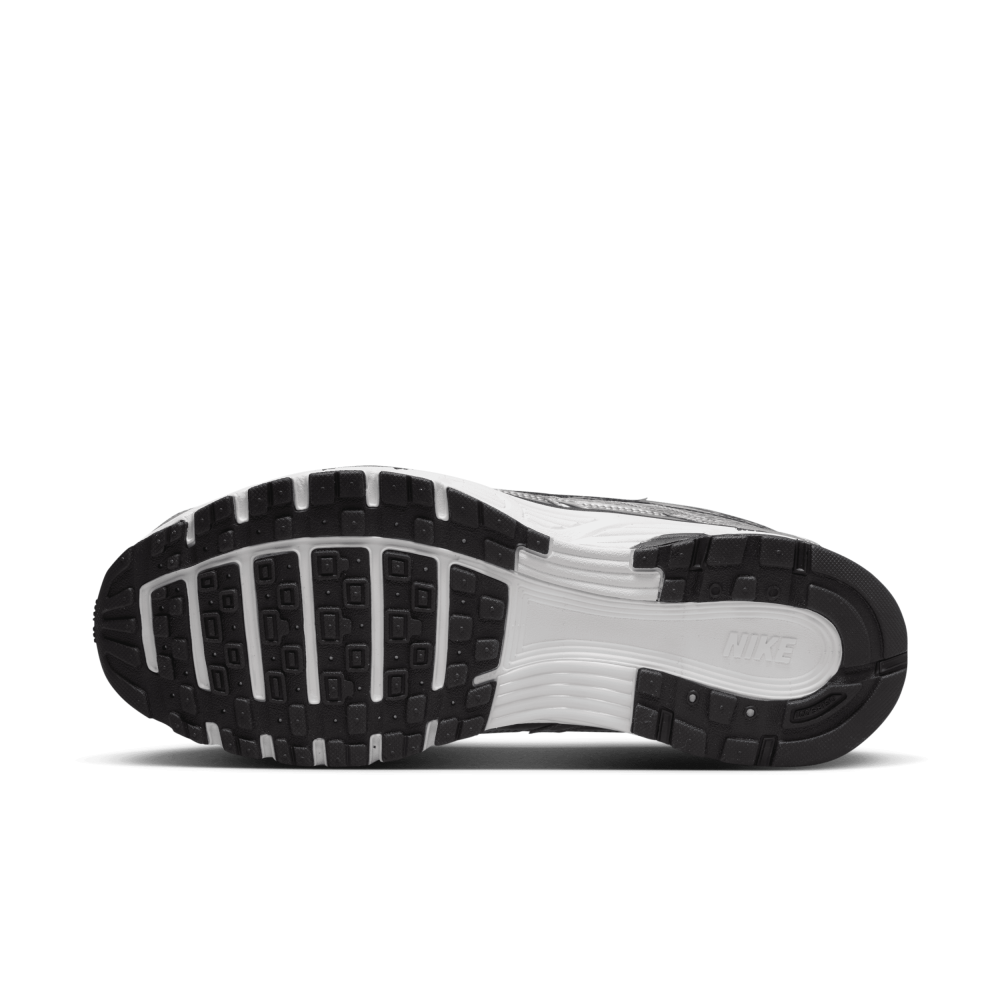 Nike P 6000 CN0149 001 / grau