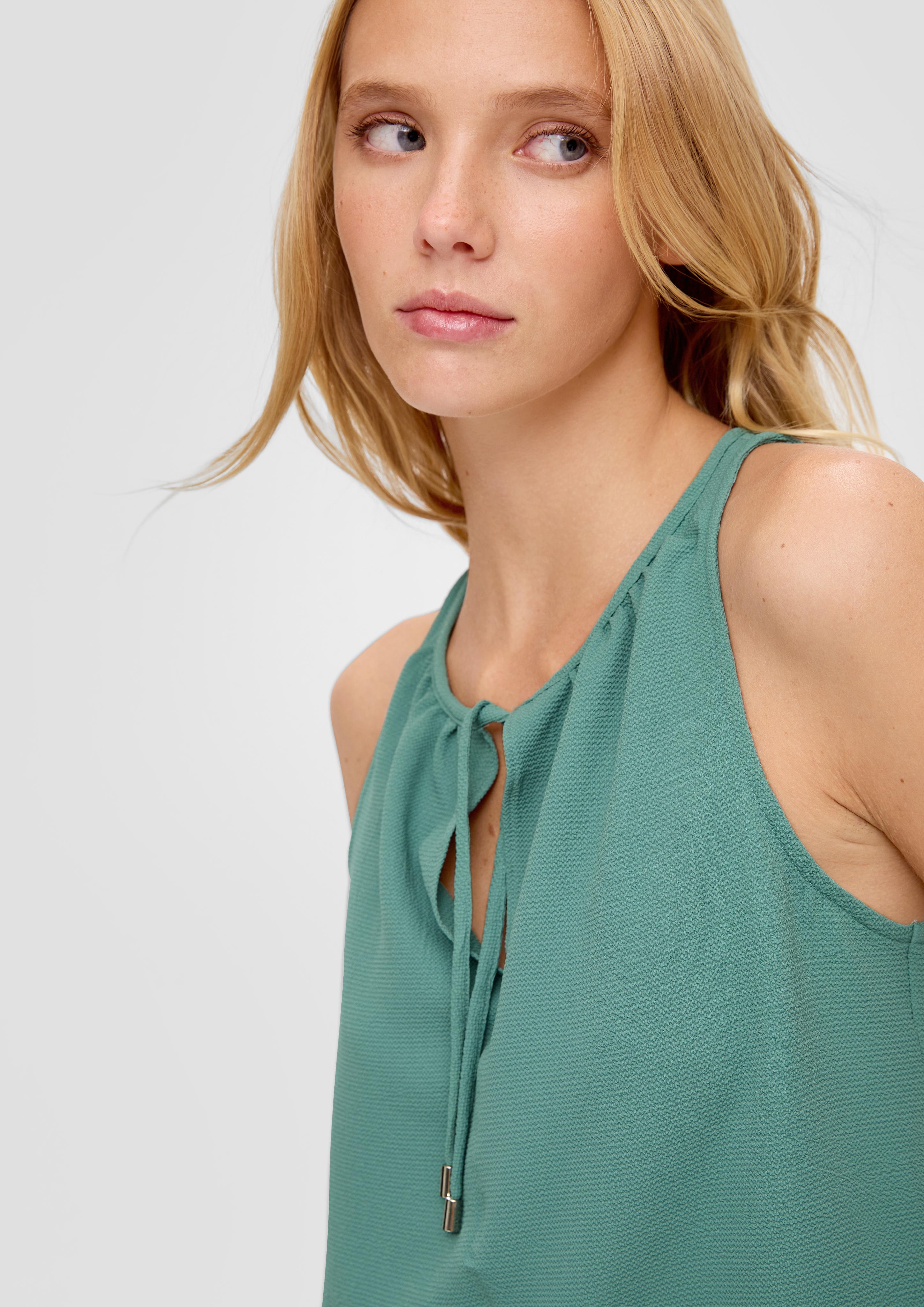 Ärmellose Bluse aus Crêpe  2128539-6575