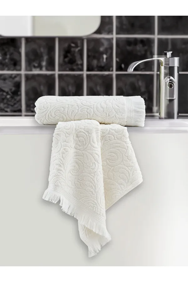 Karna Home  Esra-Set mit 2 Jacquard-Handtüchern
