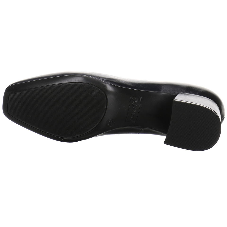 Caprice Pumps