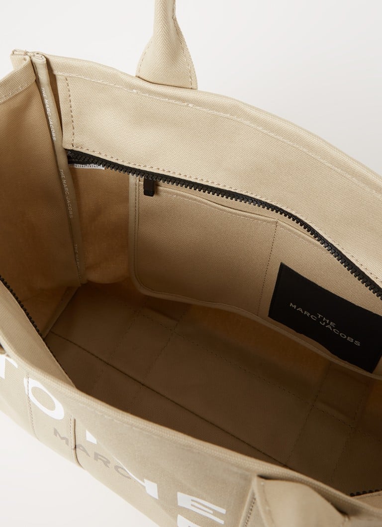 Marc Jacobs Pieni kangaskassi logopainatuksella