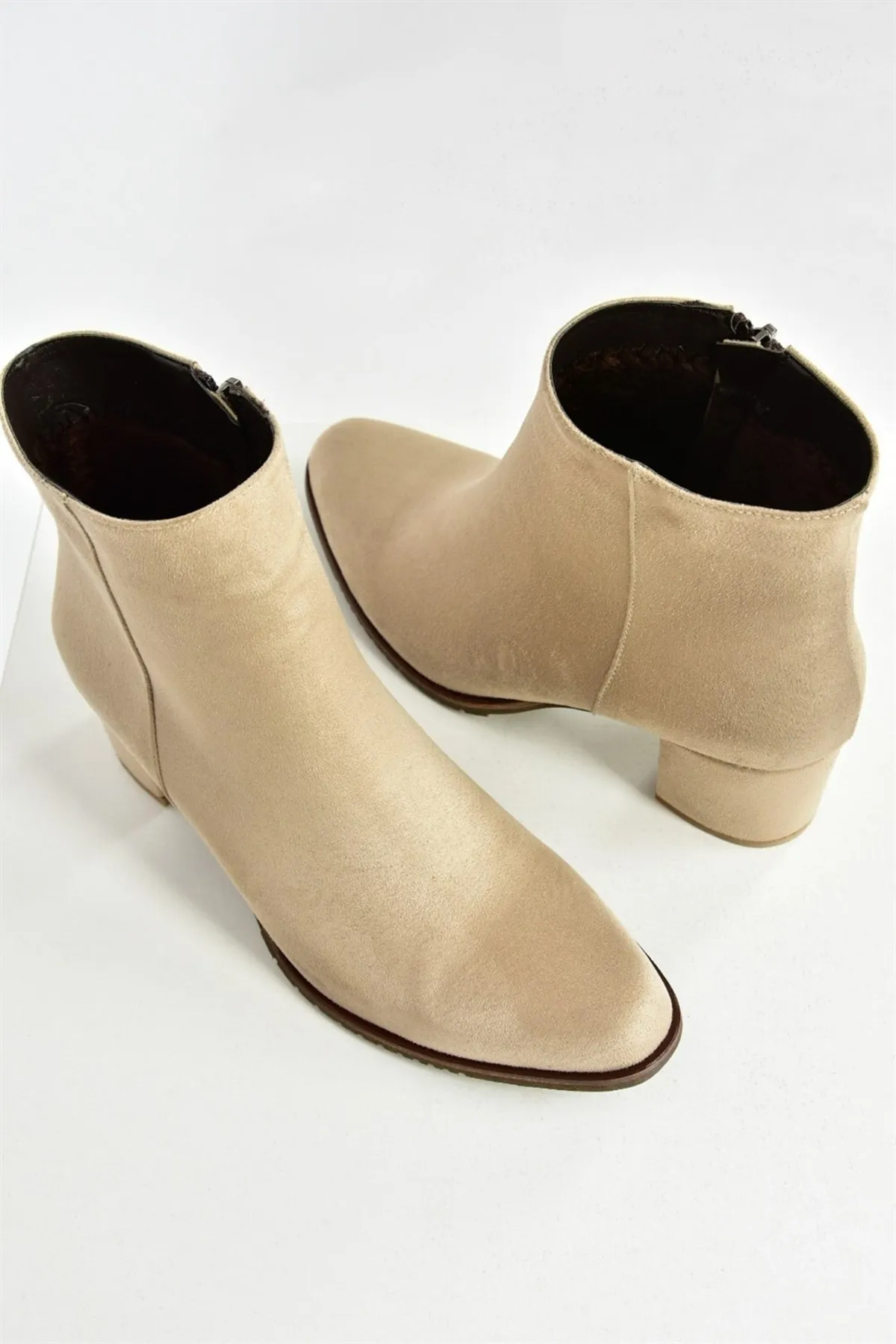 Fox Shoes  Beige/braune Wildleder-Damenstiefel G654013102