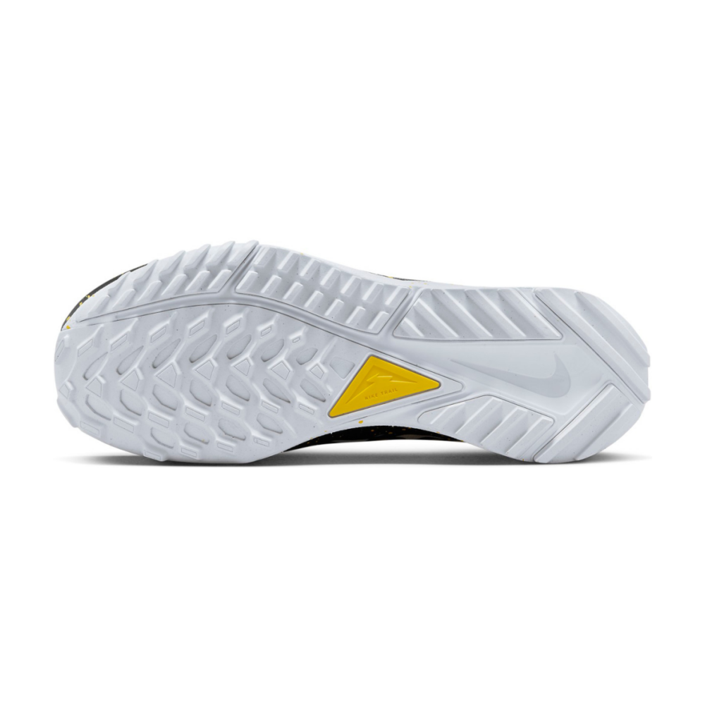 Nike React Pegasus Trail 4 DJ6158-100 / weiss