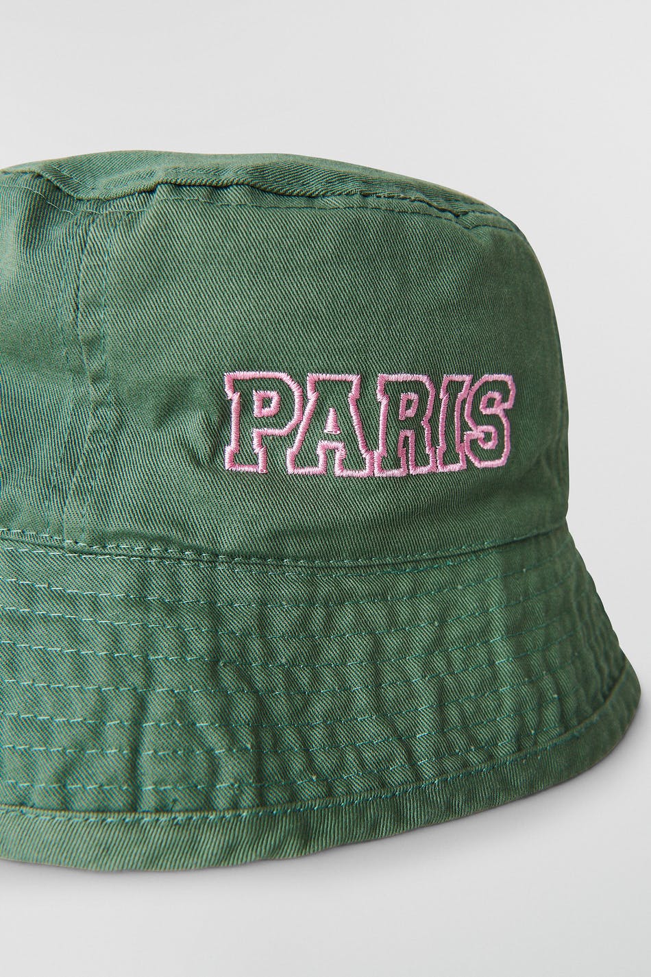 Y bucket hat