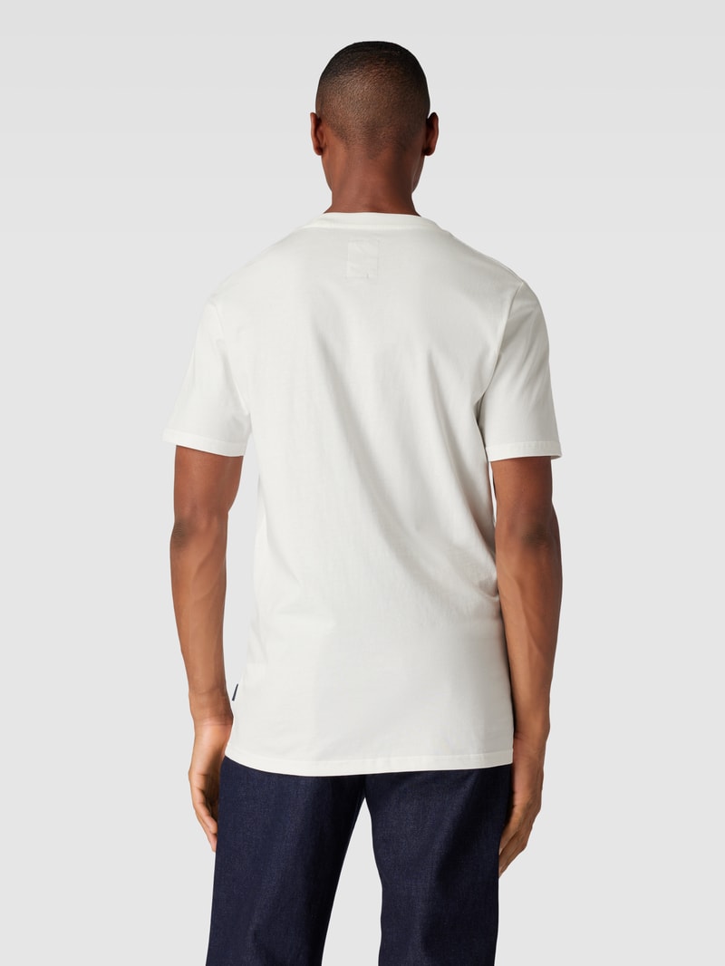 T-Shirt mit Label-Print und Rundhalsausschnitt in offwhite